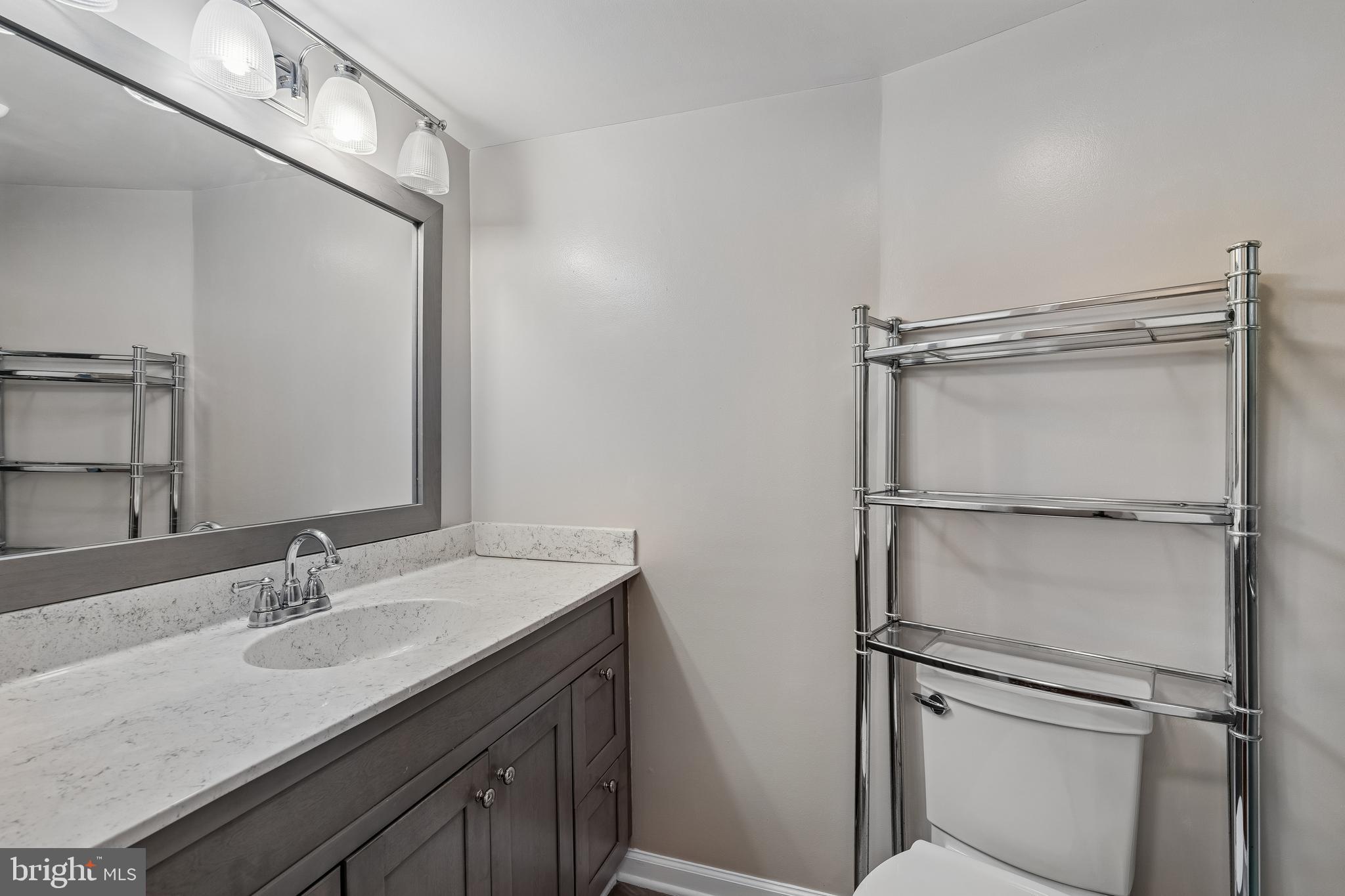 GREENS AT LEISURE WORLD - Residential
