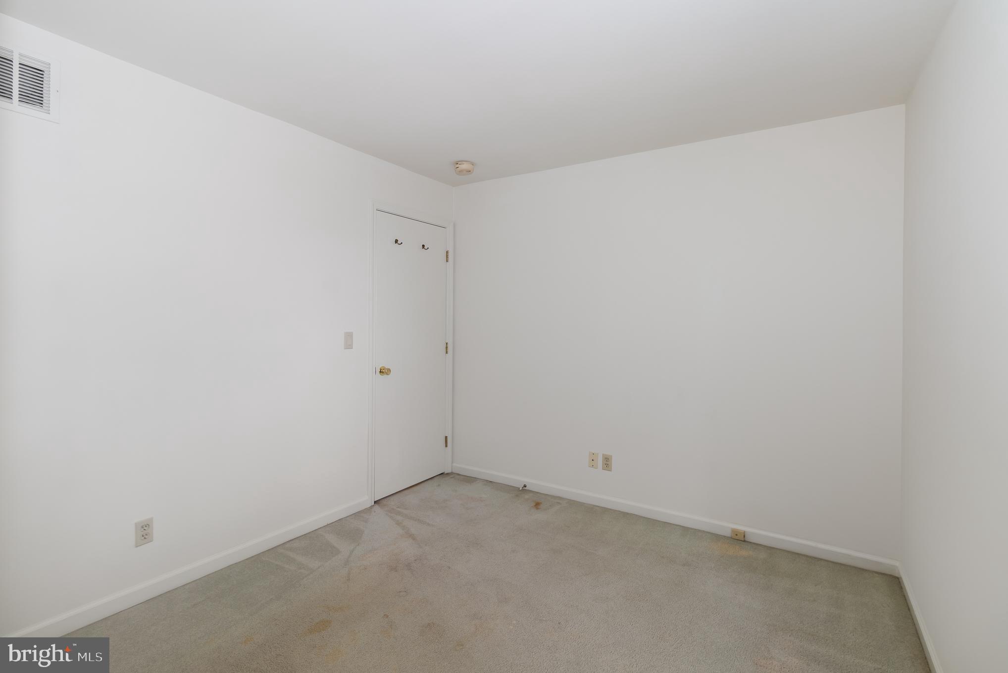EAST PENNSBORO - Residential