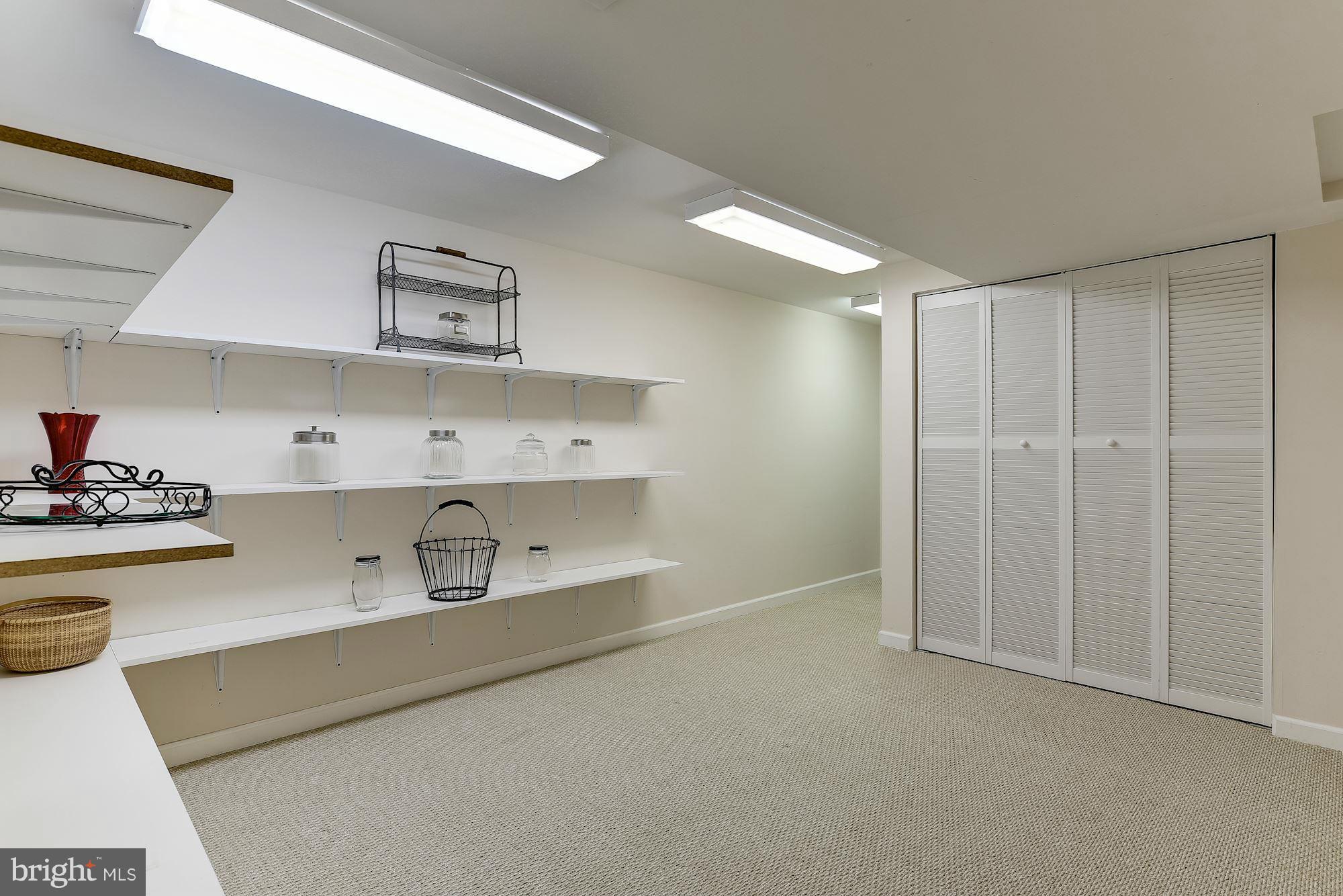 BURNING TREE ESTATES - Residential