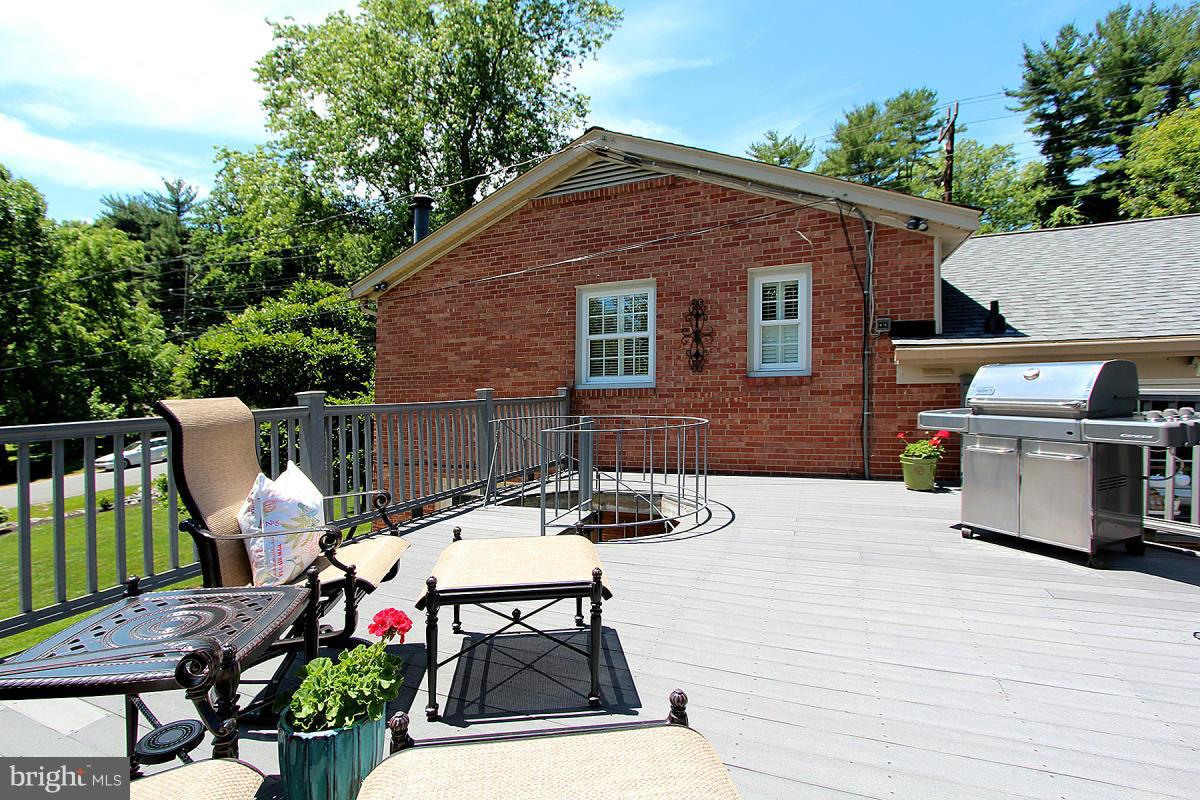 BURNING TREE ESTATES - Residential