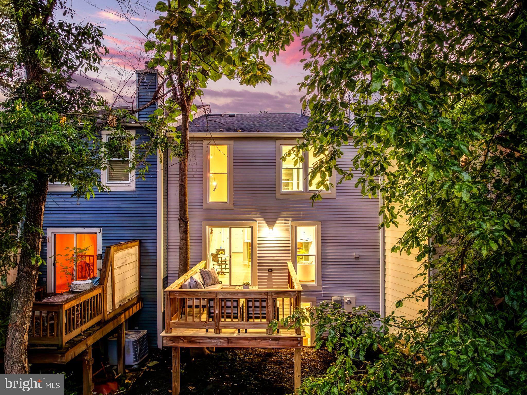 RESTON - Residential