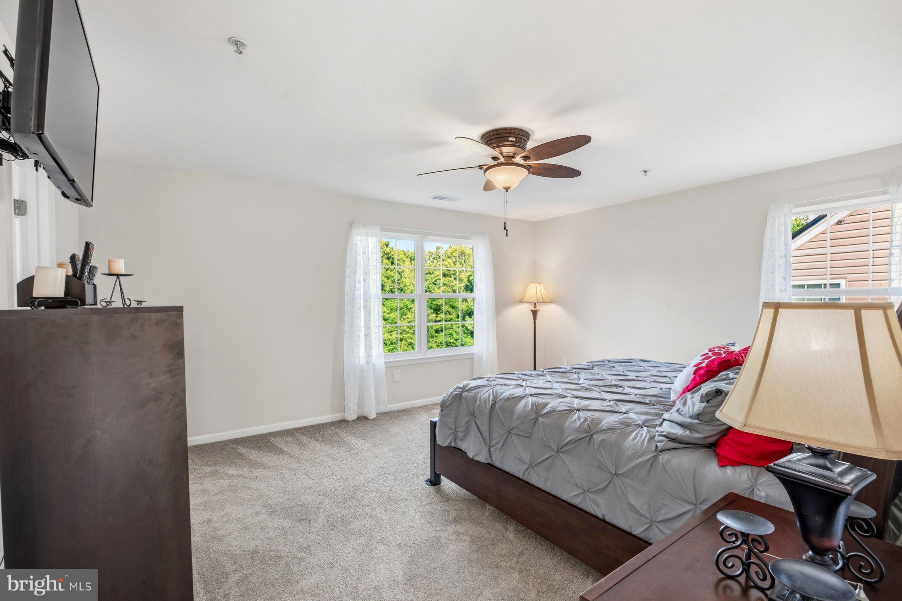 THOMPSON ESTATES - Residential