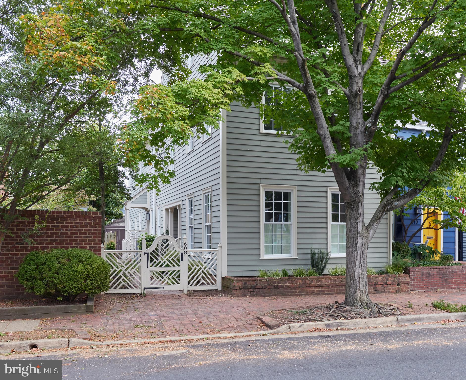 OLD TOWN - Residential