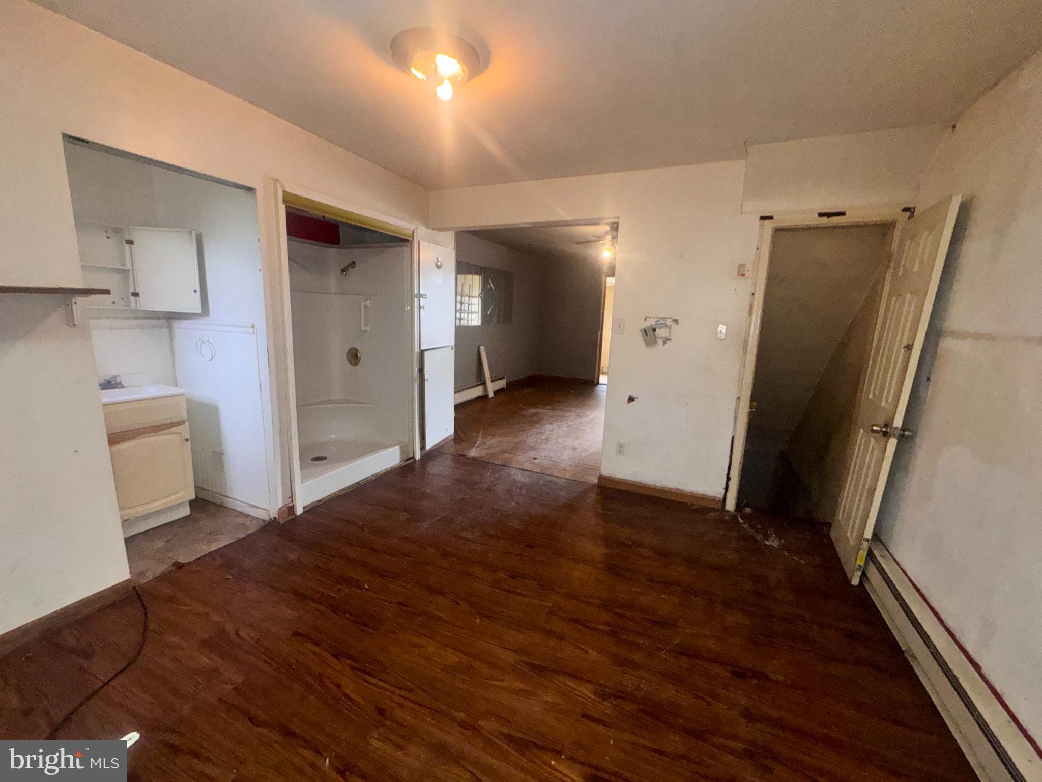 OLNEY - Residential