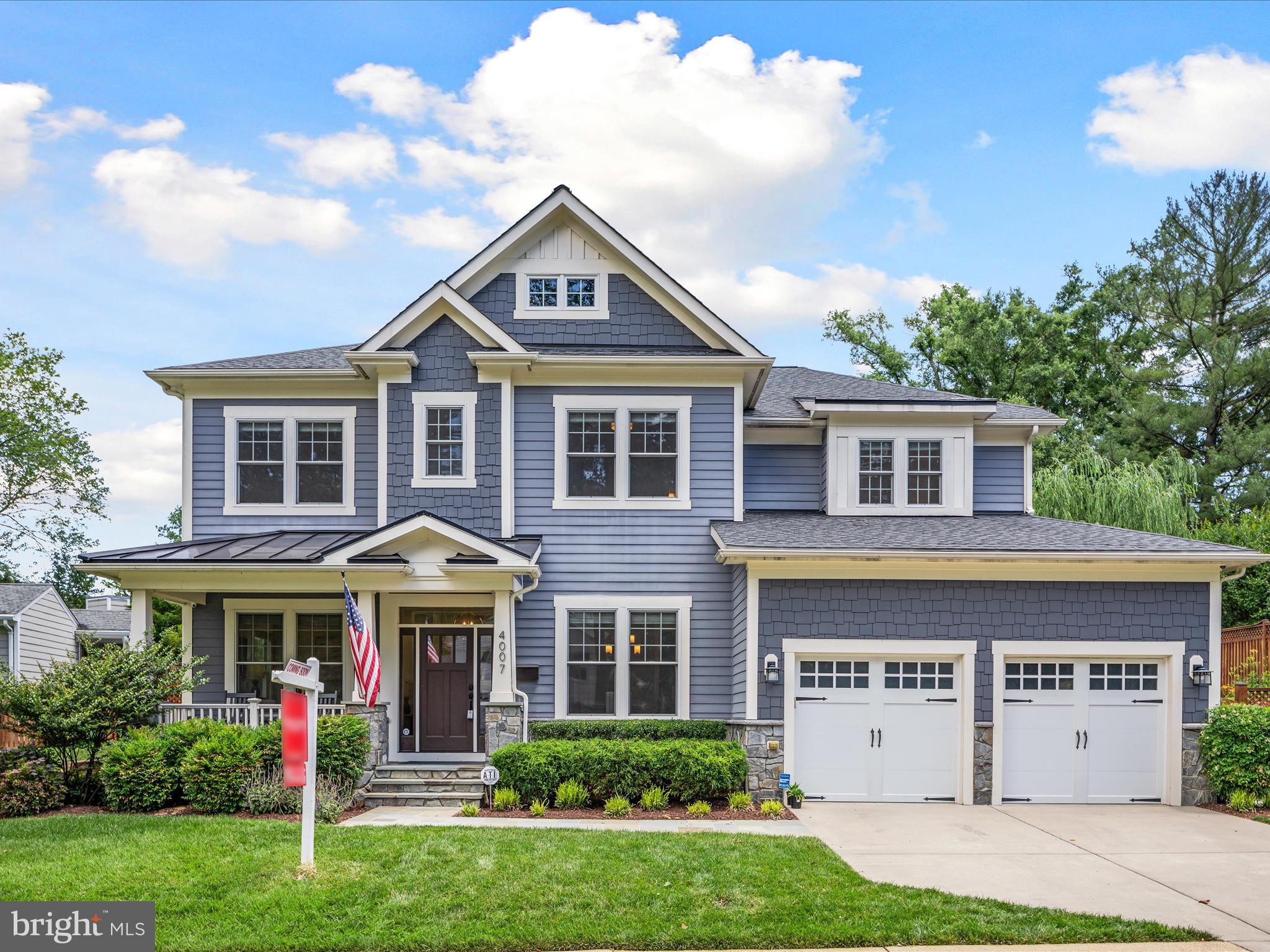 GOLF CLUB MANOR - Residential