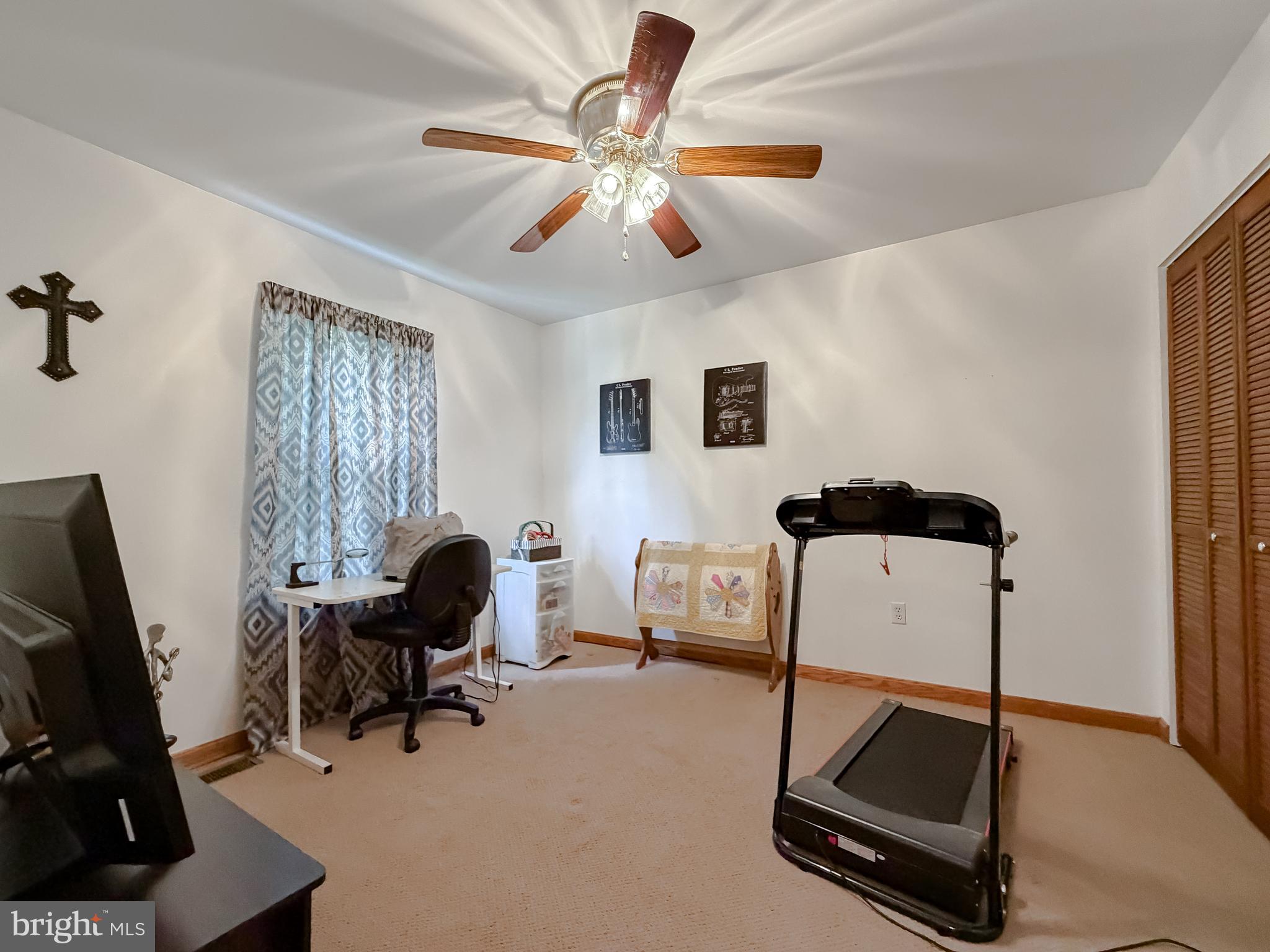 CHAPEL HILLS ESTATES - Residential