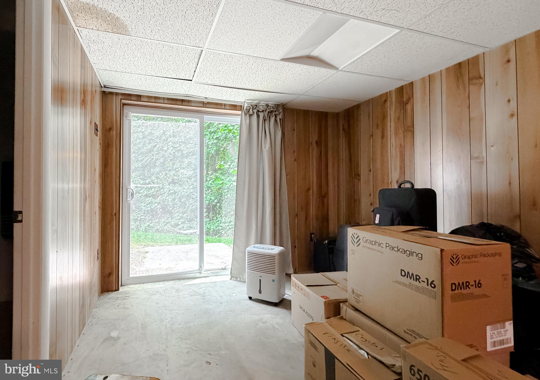 CHAPEL HILLS ESTATES - Residential