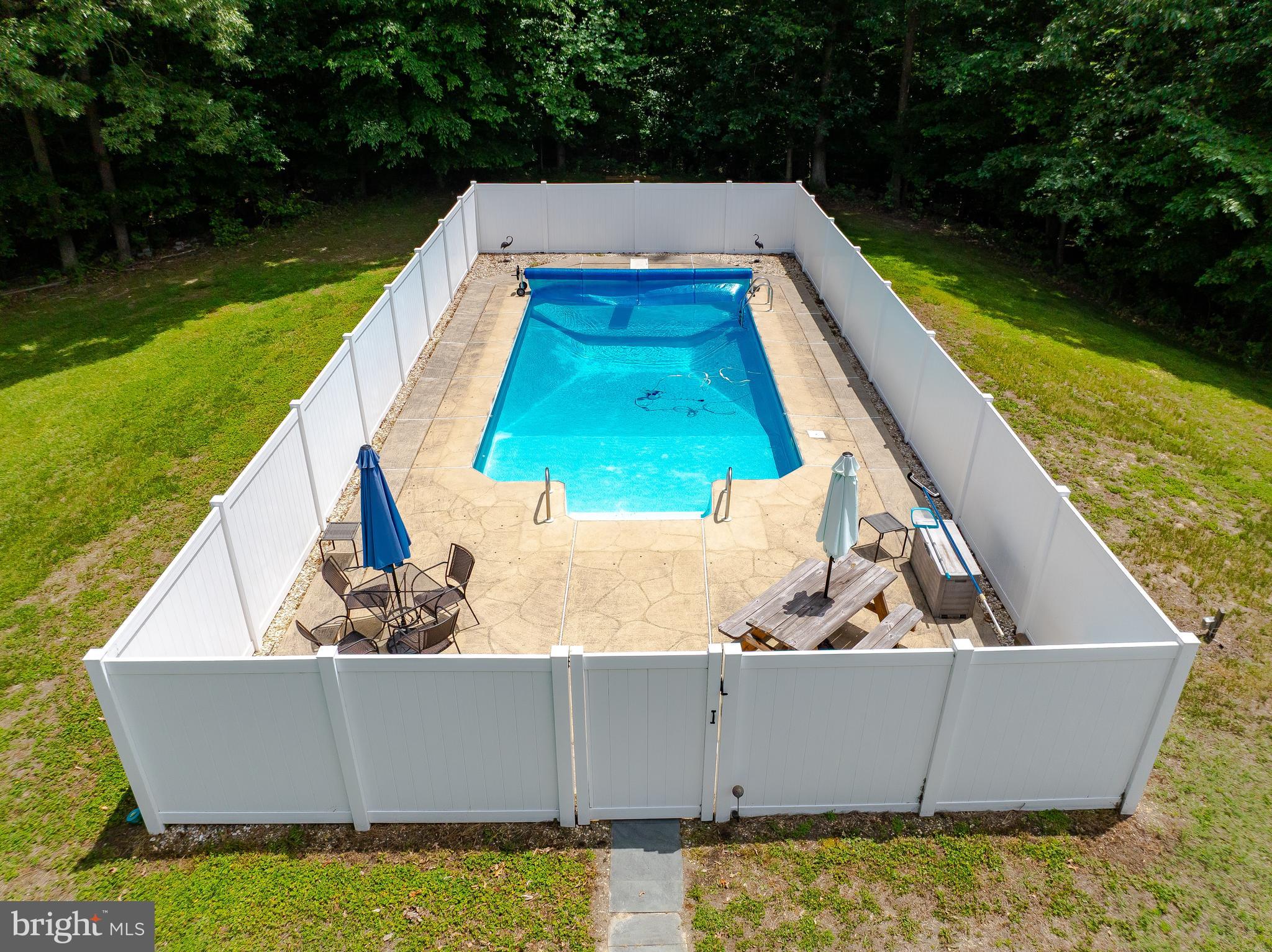 CHAPEL HILLS ESTATES - Residential