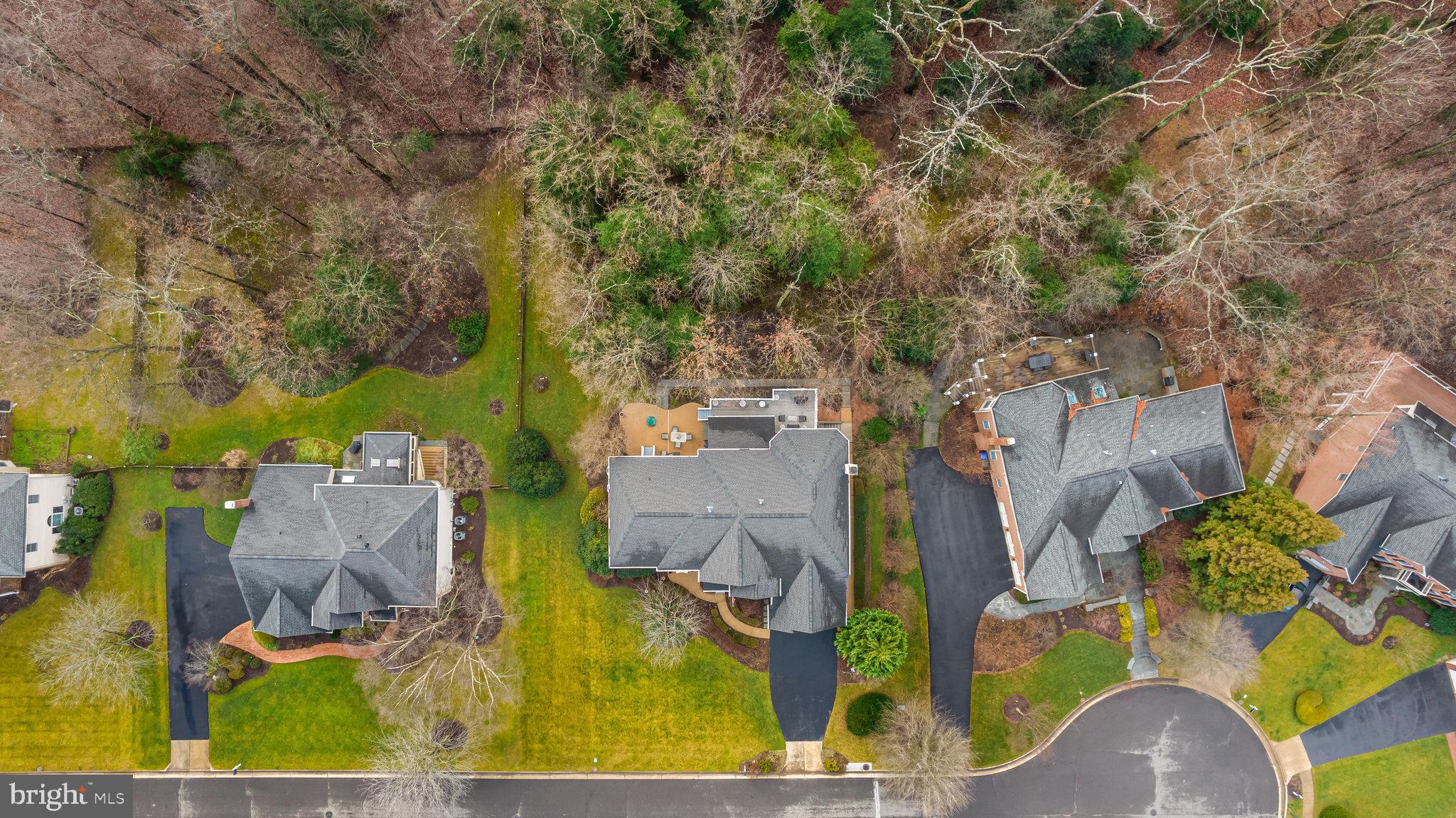 OAKTON RIDGE - Residential
