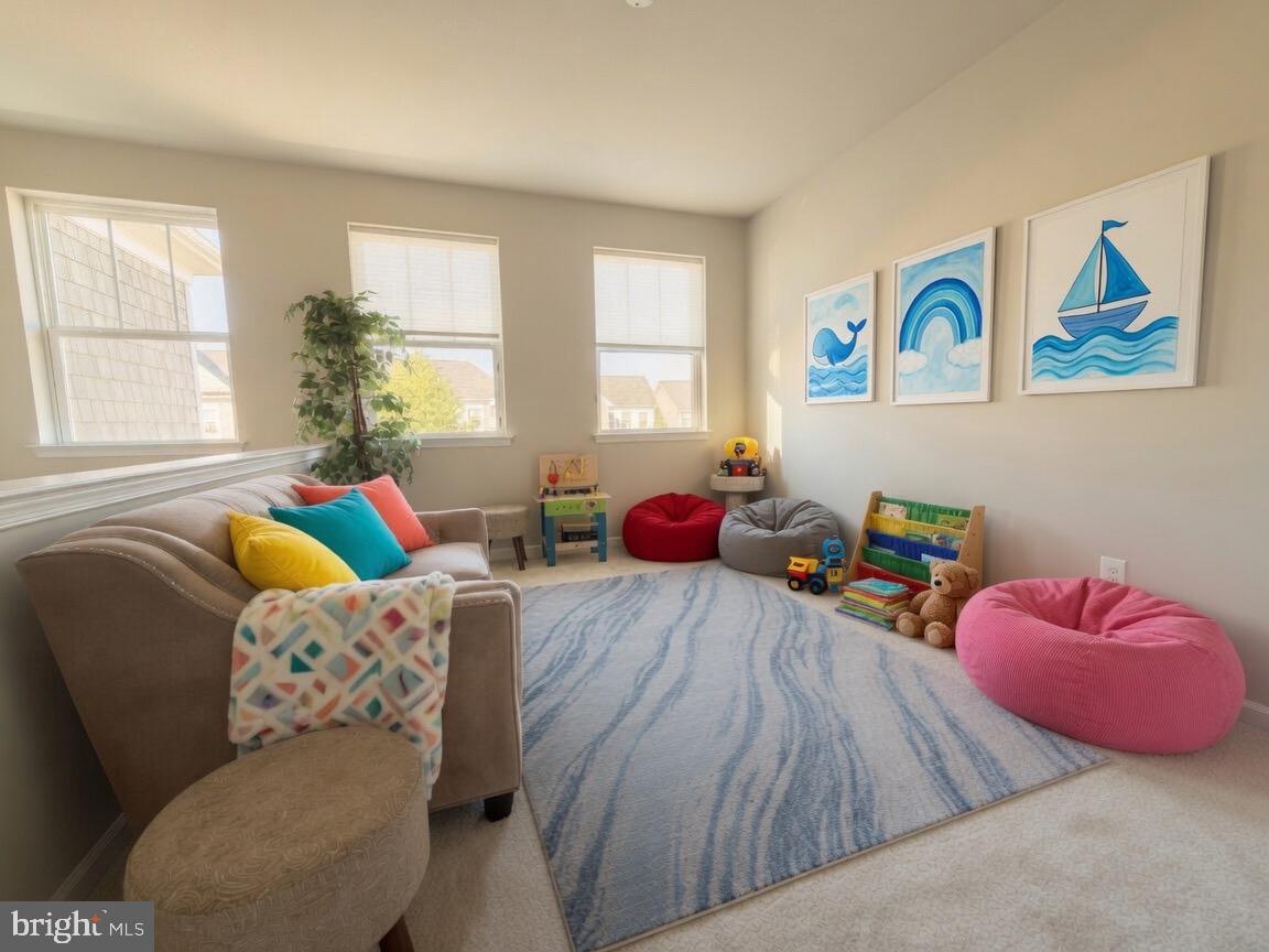 MAYFAIR - Residential