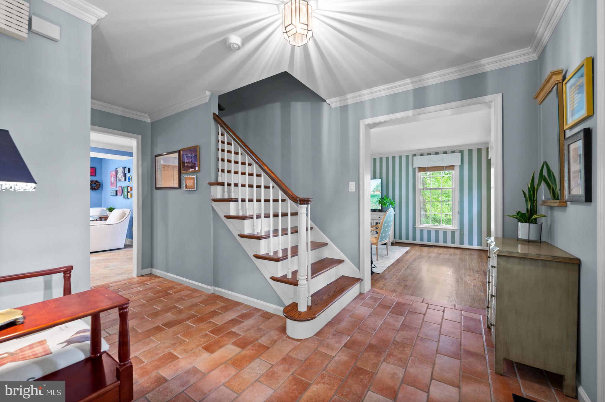 SOUTH WAYNE - Residential