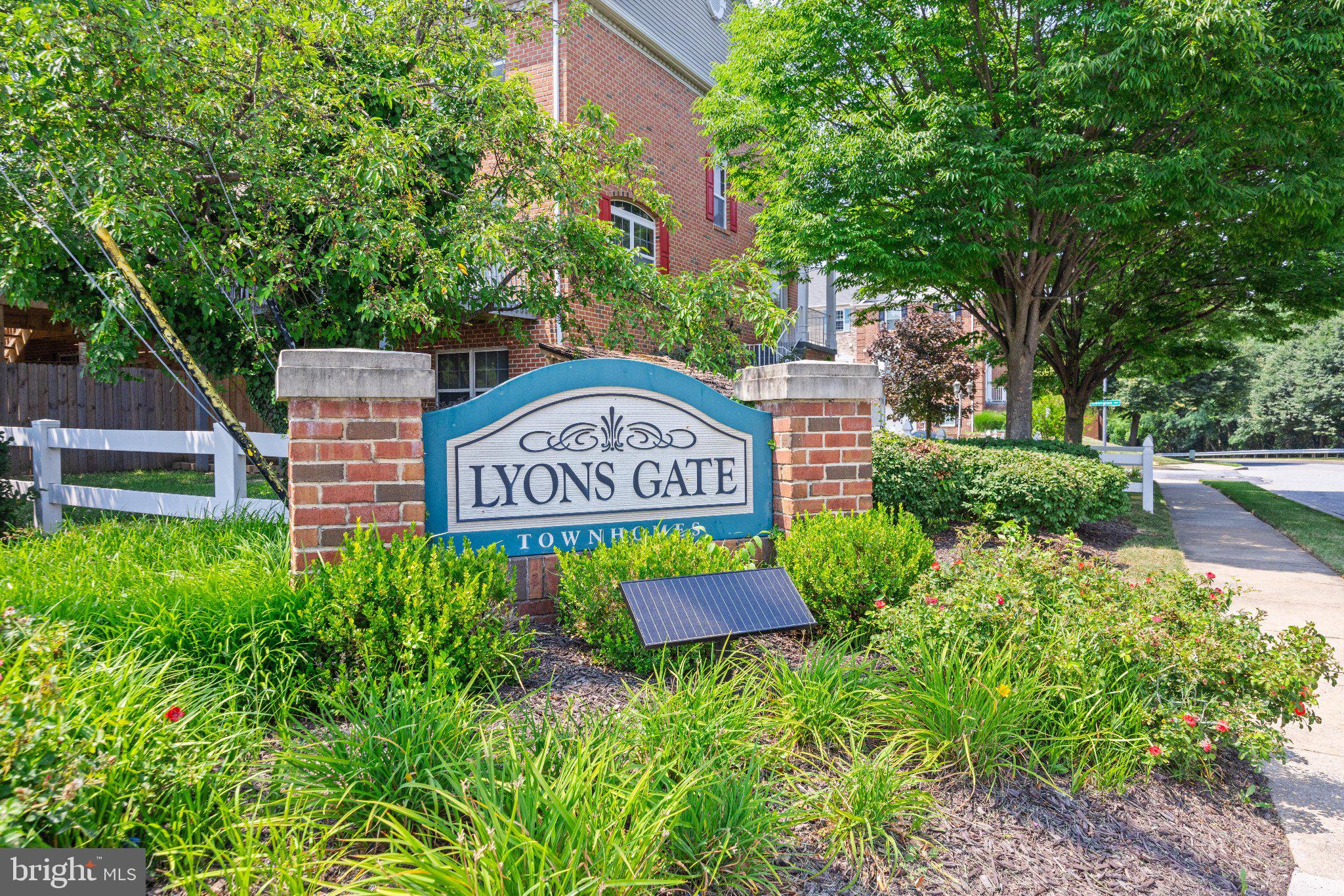 LYONS GATE - Residential