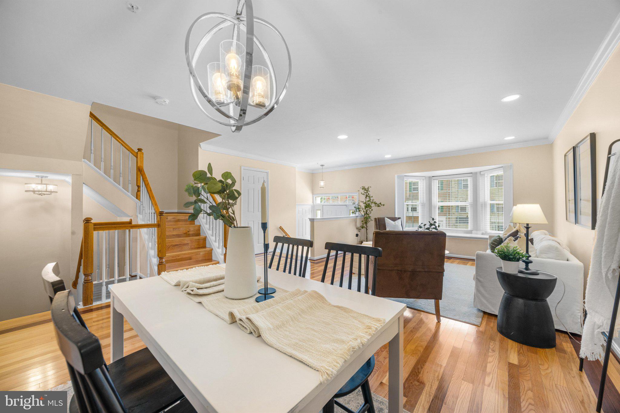 LYONS GATE - Residential