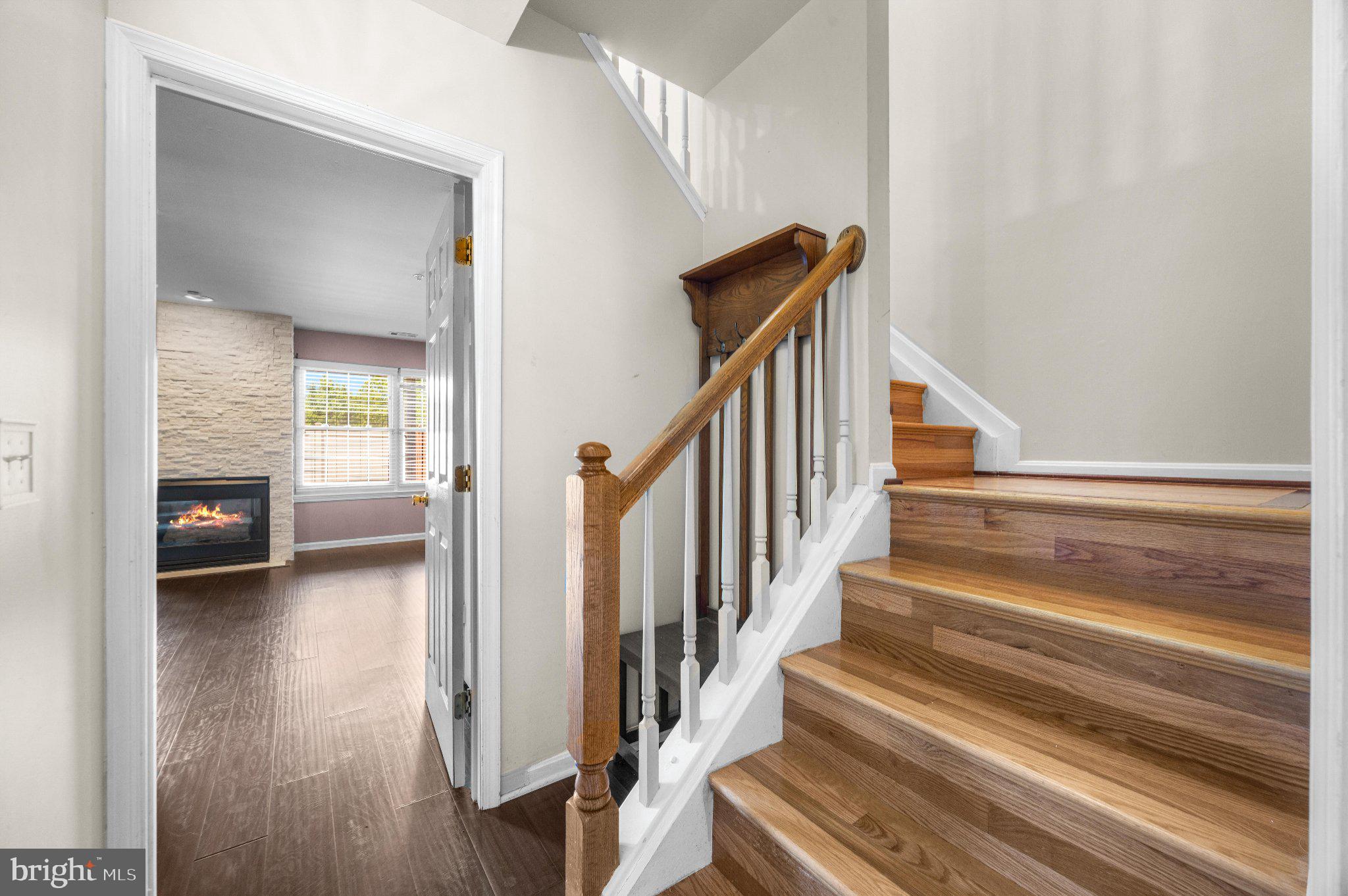LYONS GATE - Residential