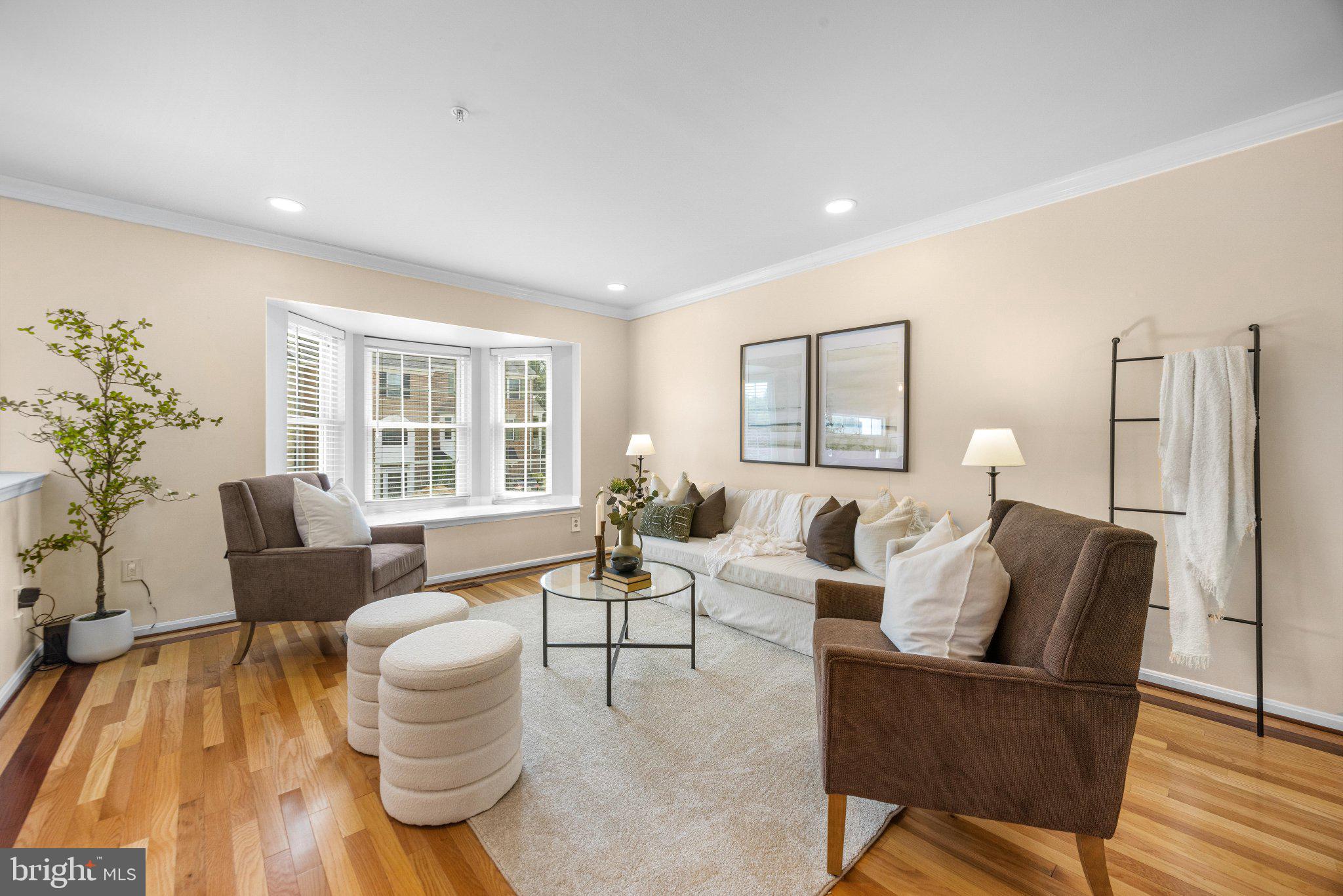 LYONS GATE - Residential