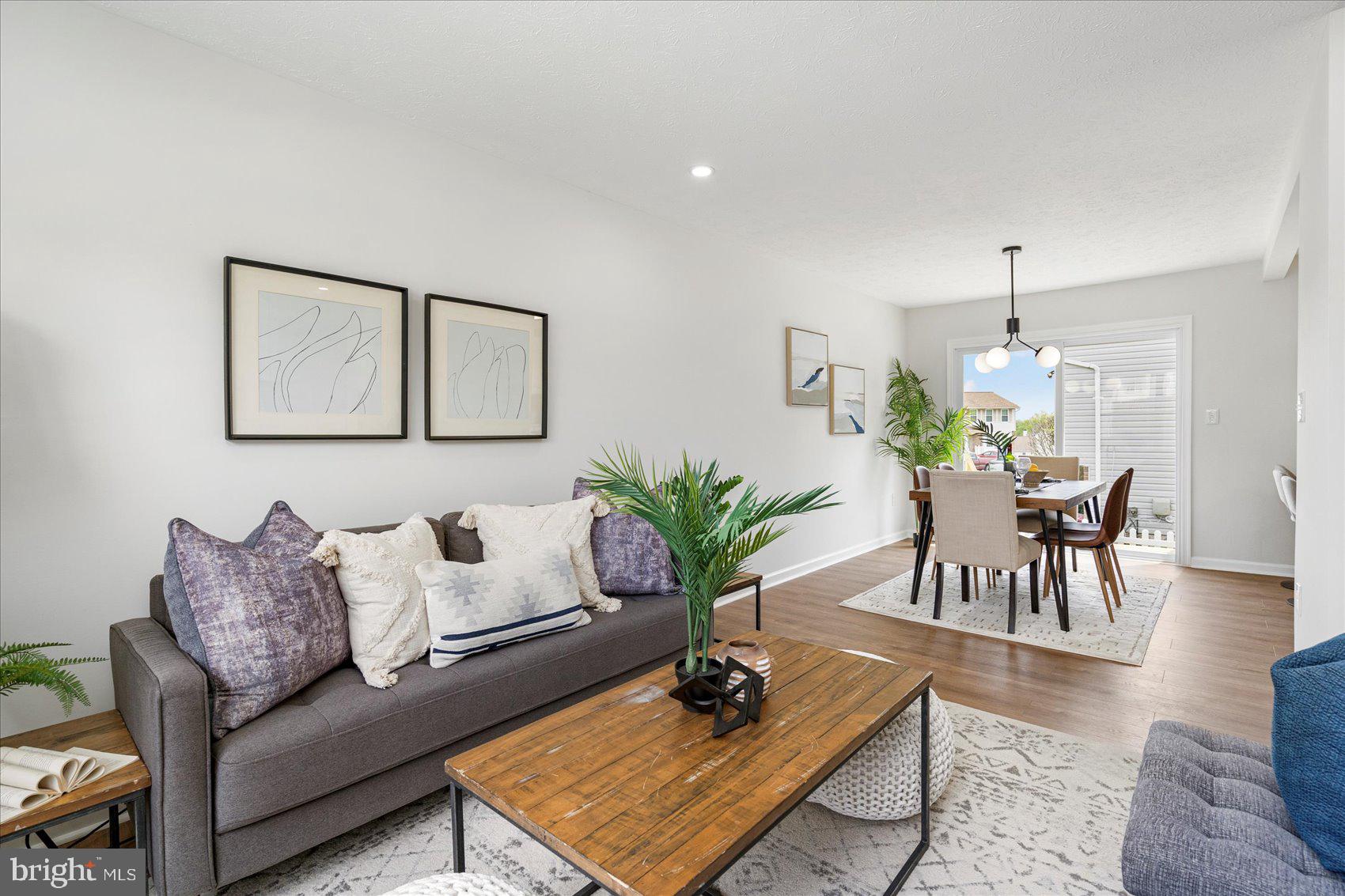 LAWNWOOD - Residential