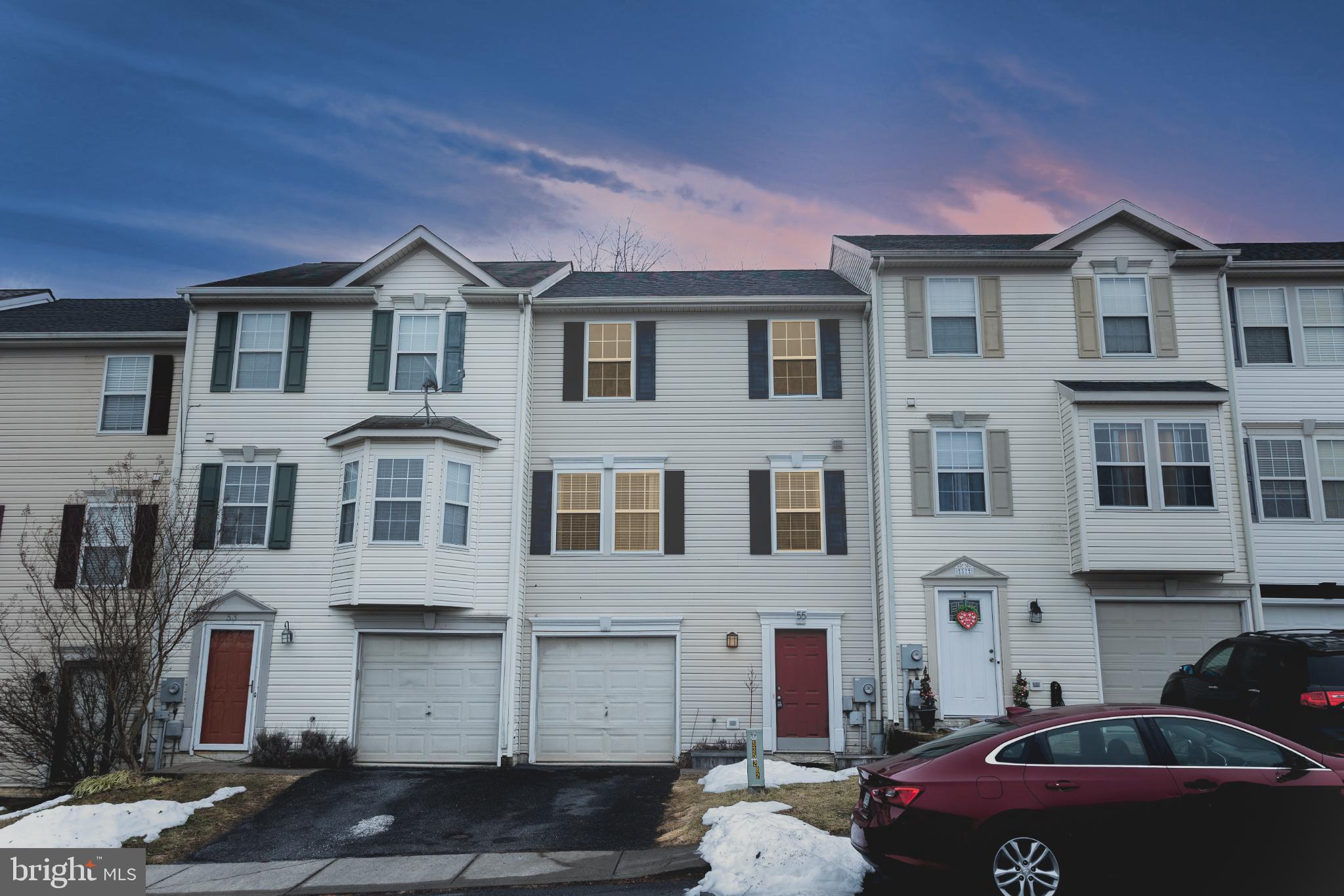 LAUREL RIDGE - Residential