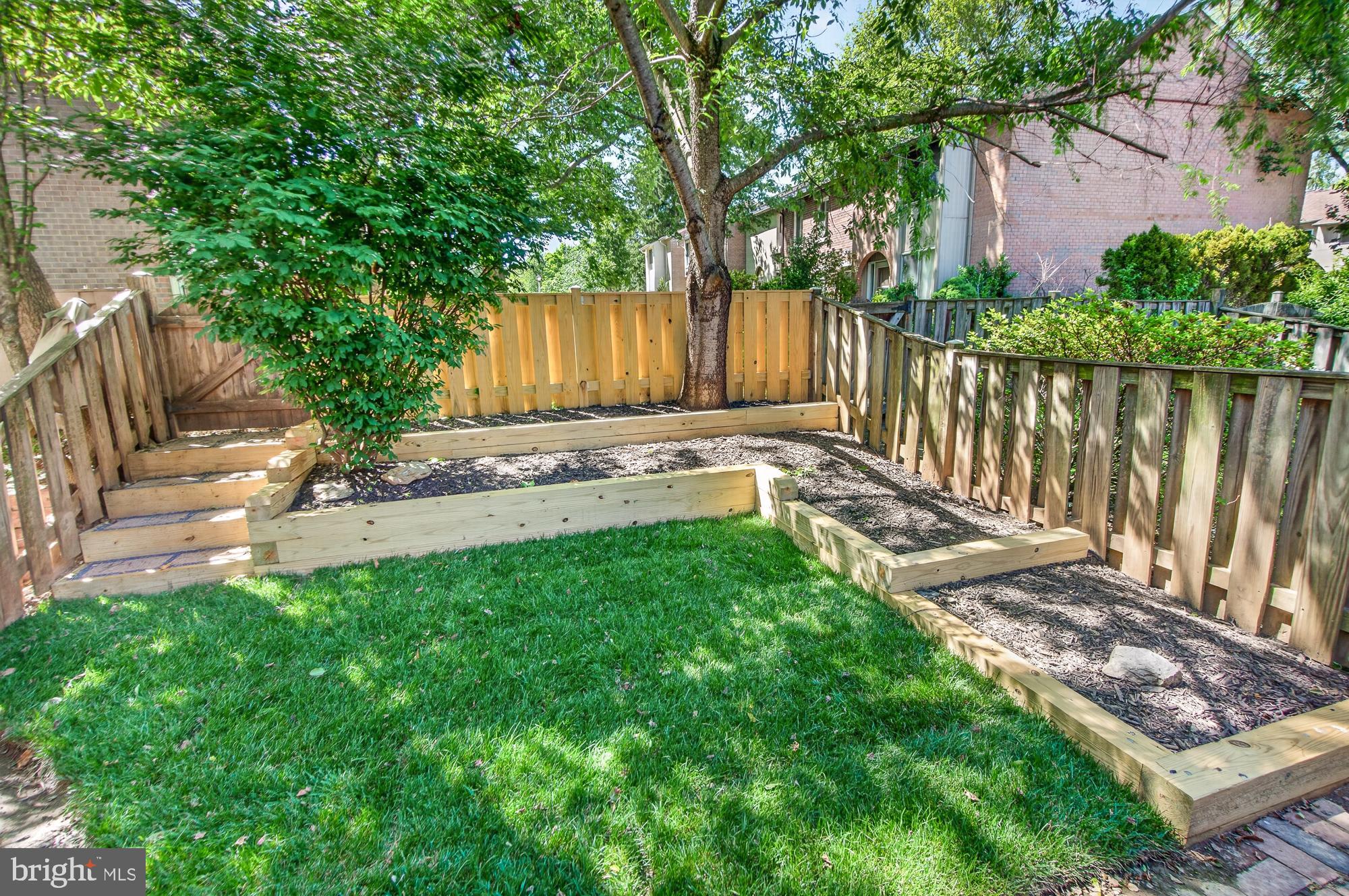 MARYLAND PLACE - Residential