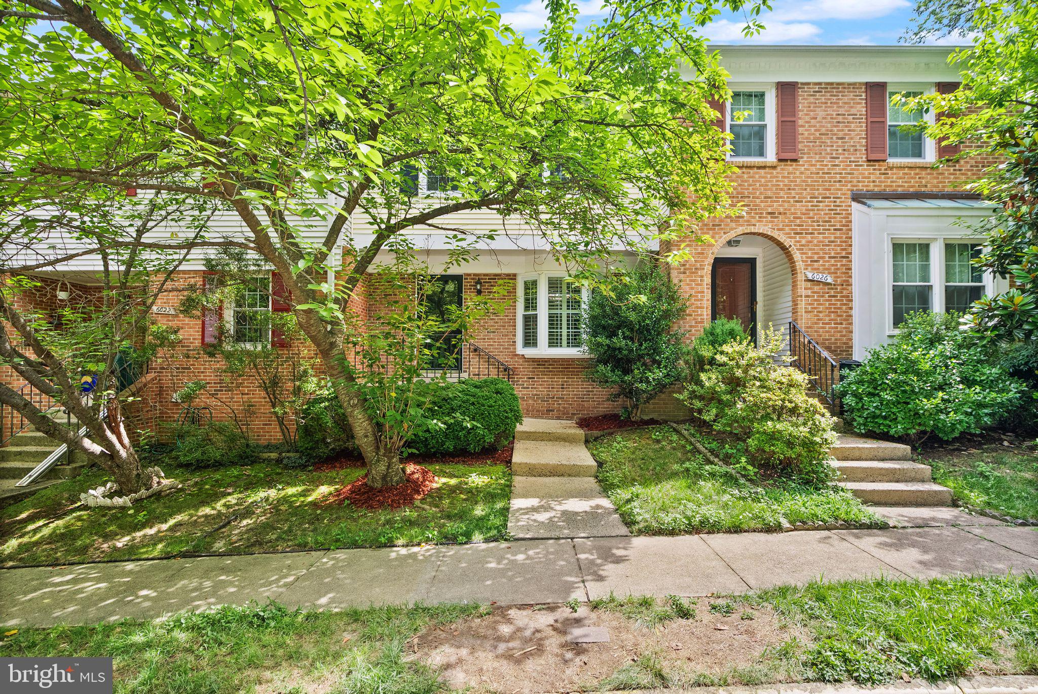 RUNNYMEADE - Residential
