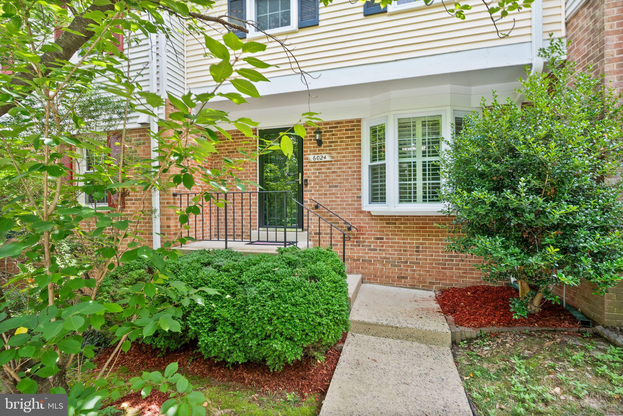 RUNNYMEADE - Residential