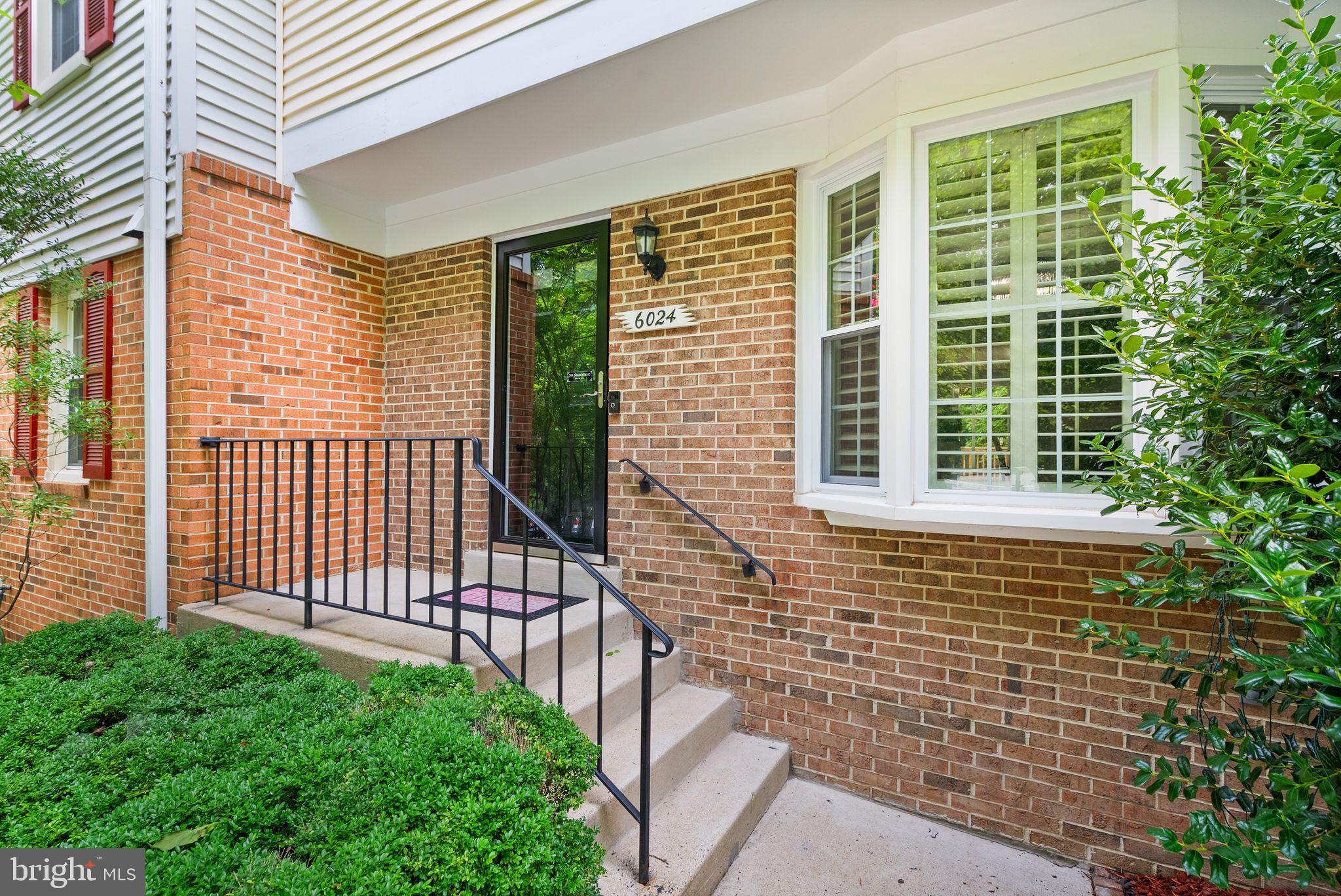 RUNNYMEADE - Residential