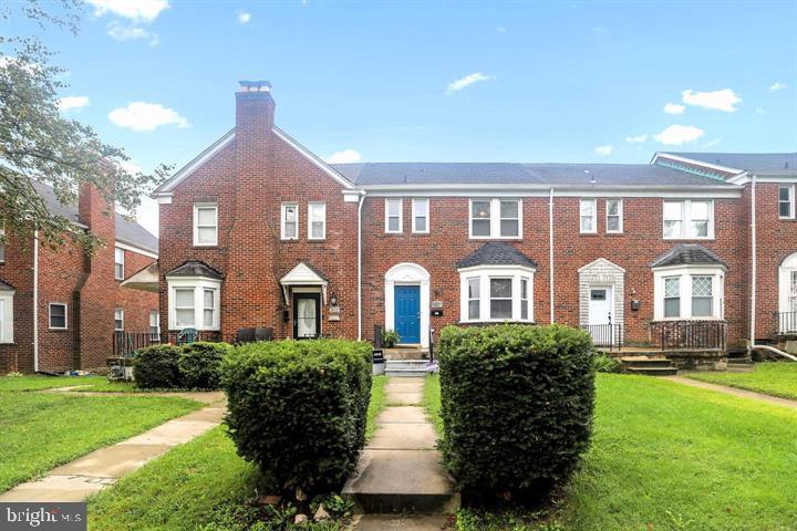 Property is currently occupied by tenant. Tenant has a scheduled move out date. Welcome to 1515 Northgate Rd—a move-in ready brick rowhome offering space, value, and convenience. With over 2,100 total square feet including a finished basement, this home delivers the flexibility today’s buyers are looking for.
Featuring multiple living areas, two full bathrooms, and a finished lower level perfect for entertaining, working from home, or additional living space, this home is designed for both comfort and functionality. Classic Baltimore charm meets practical living in a well-maintained property ready for its next owner.
Ideally located near Loch Raven Blvd and Cold Spring Ln, enjoy quick access to downtown Baltimore, major commuter routes, shopping, and dining.
A strong opportunity for both homeowners and investors—schedule your showing and bring your offer.