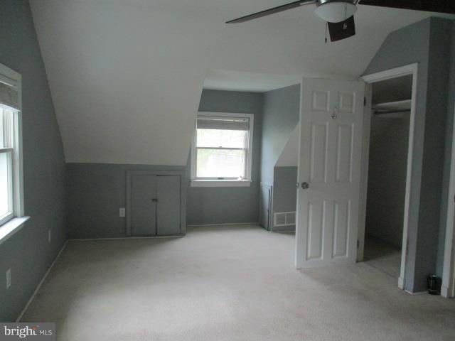 SHADY GROVE - Residential