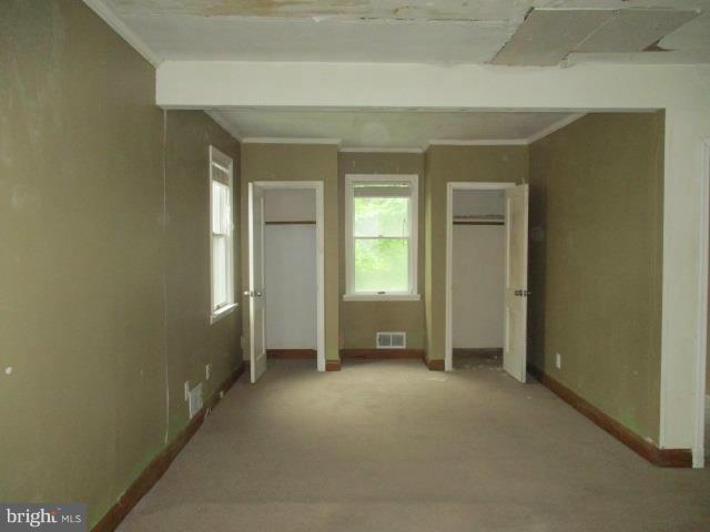 SHADY GROVE - Residential