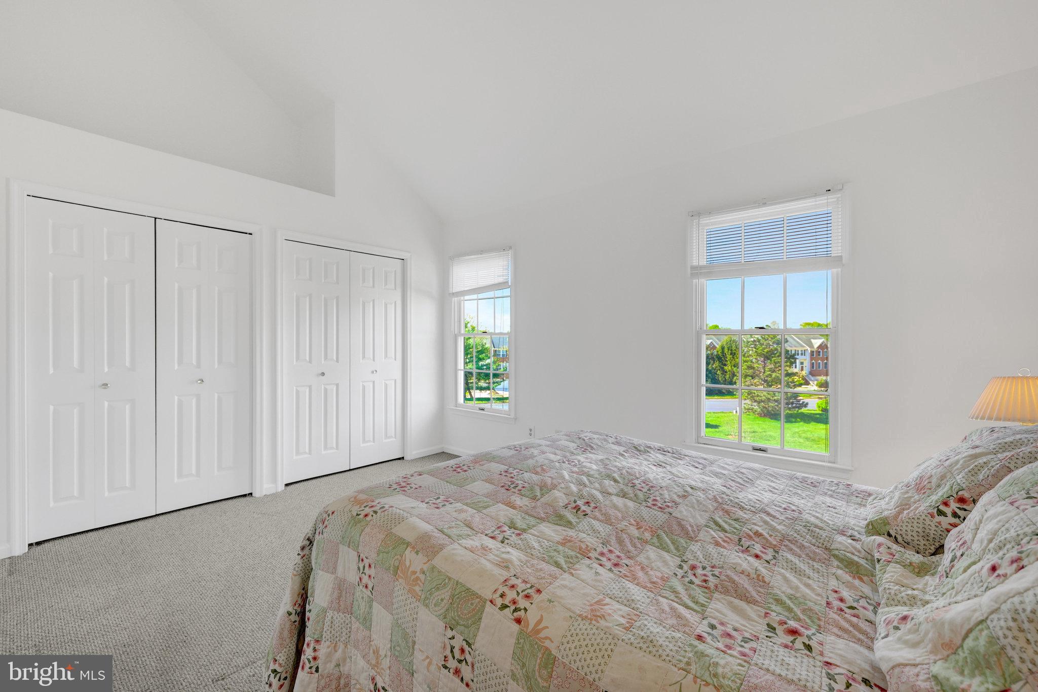 ASHBURN VILLAGE - Residential
