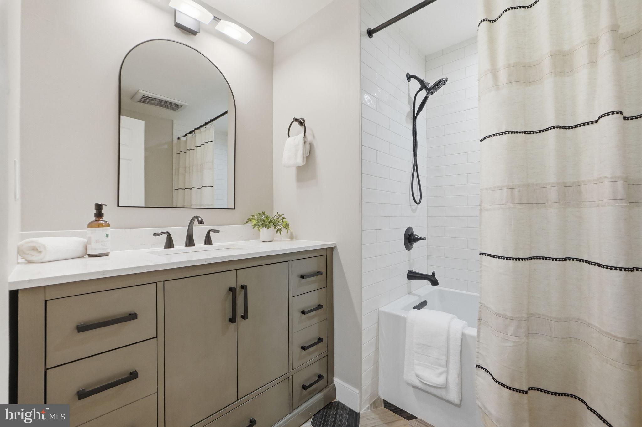GOSHEN ESTATES - Residential