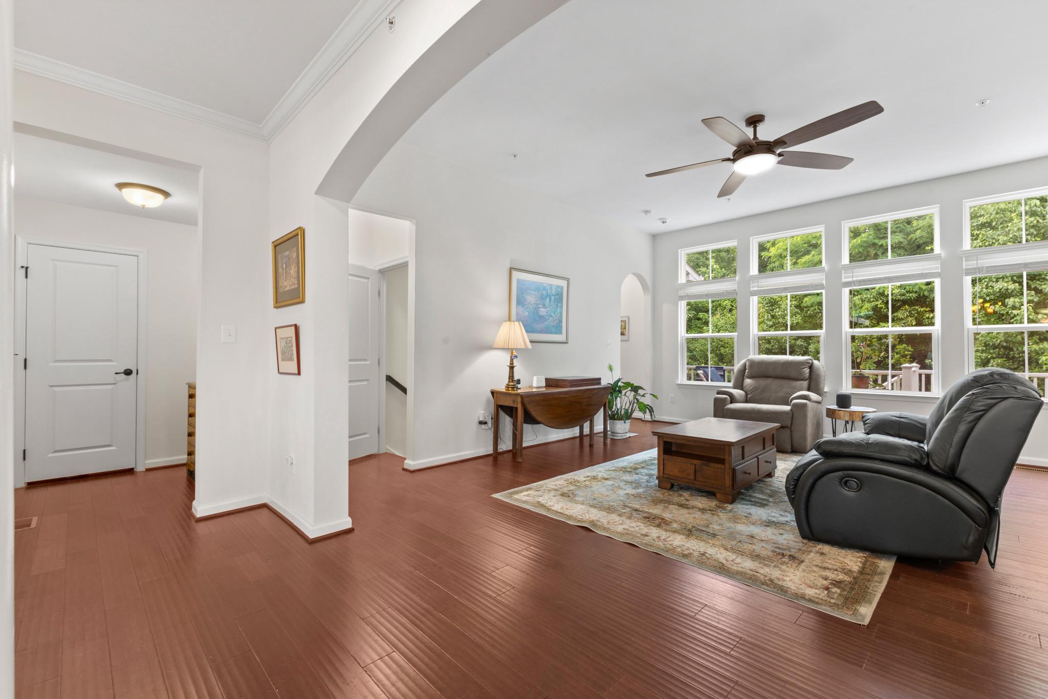 POTOMAC SHORES - Residential