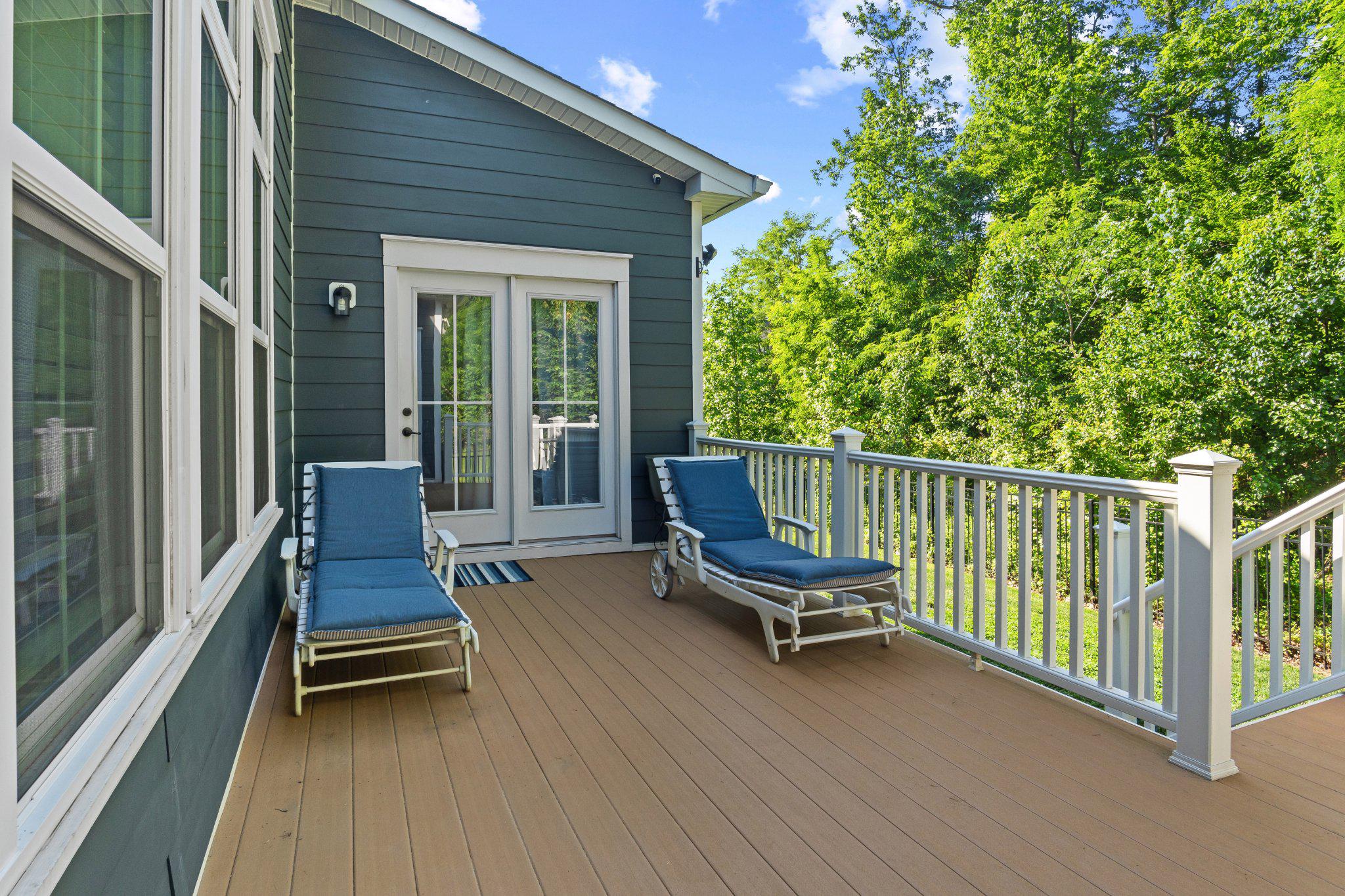 POTOMAC SHORES - Residential