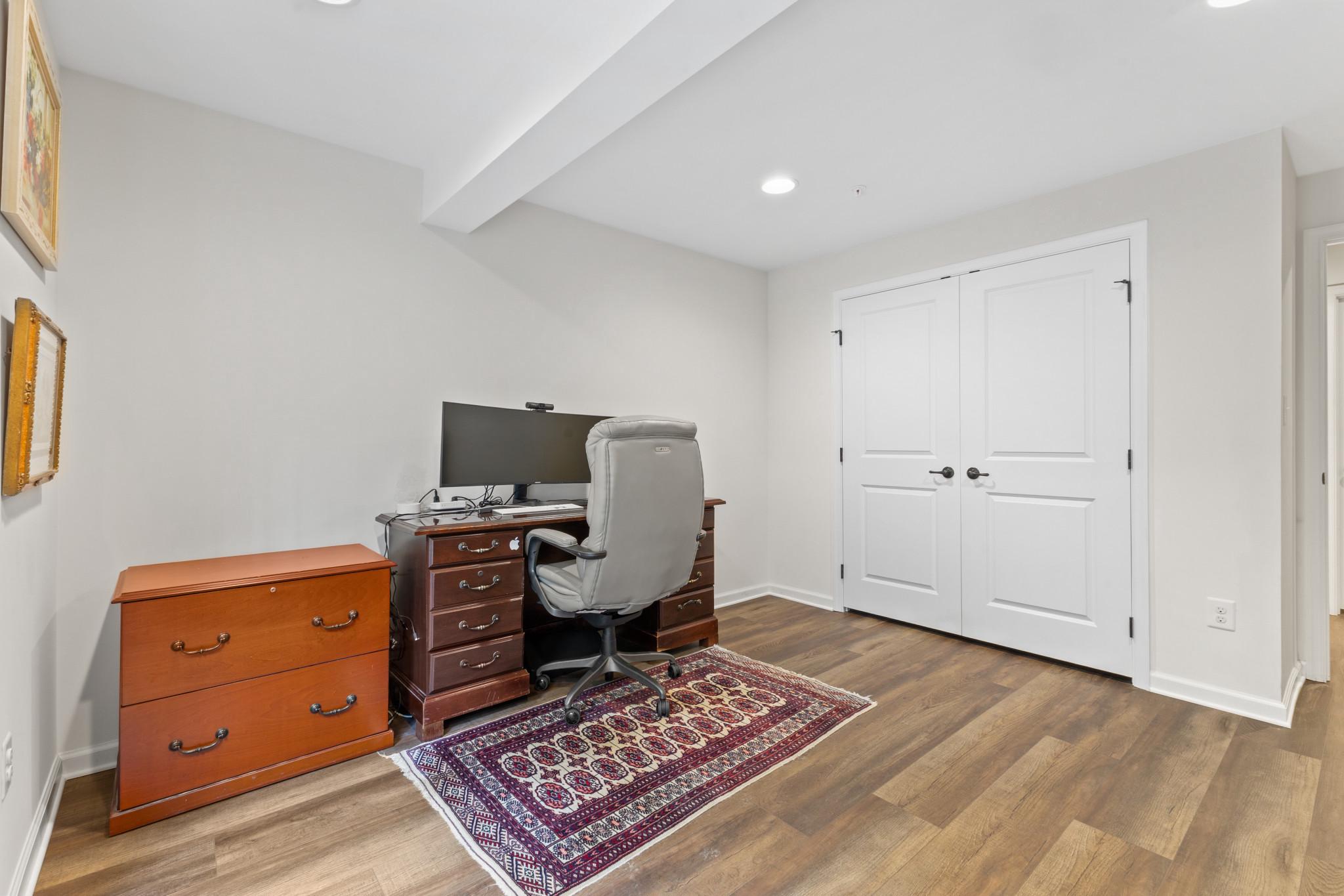 POTOMAC SHORES - Residential