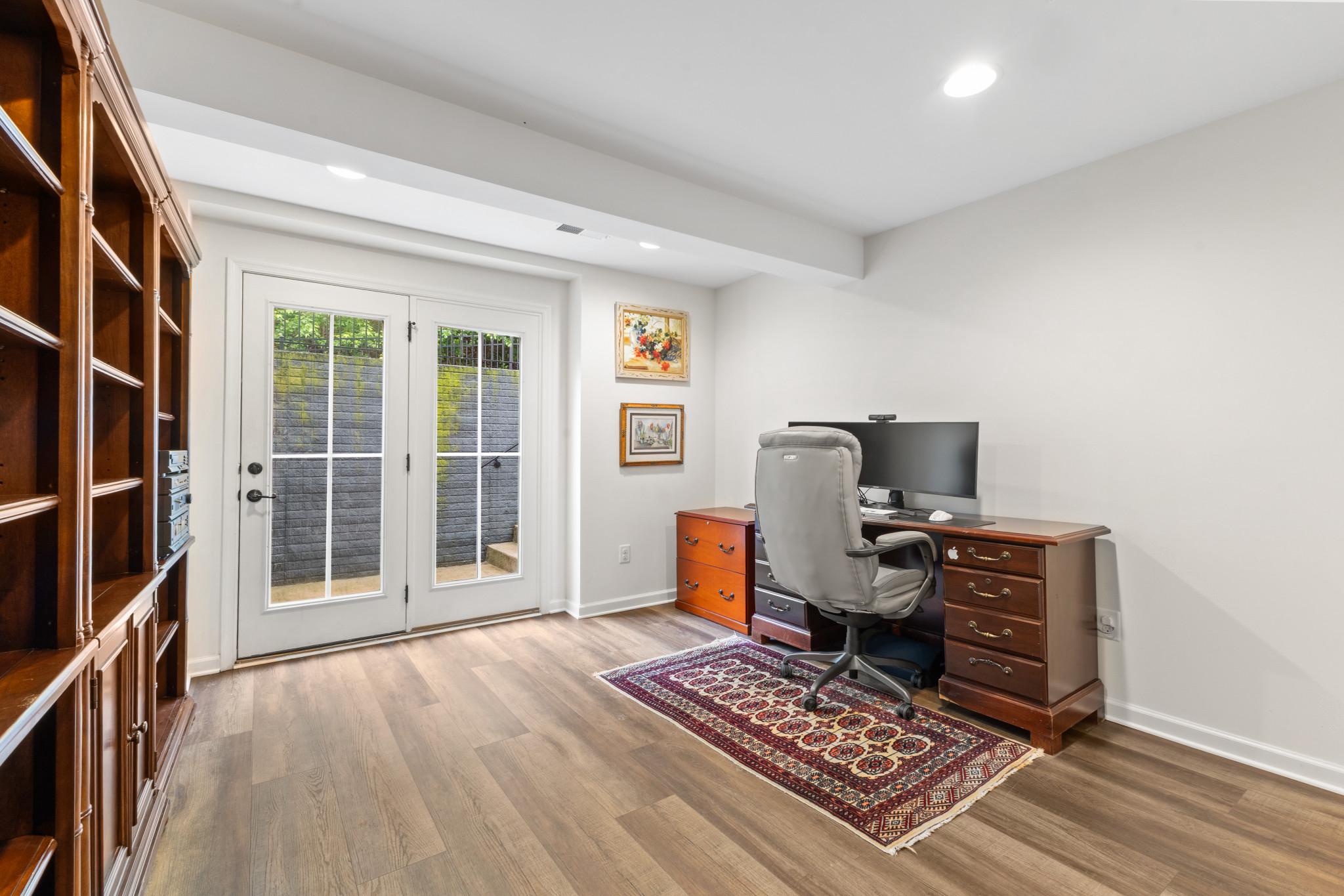 POTOMAC SHORES - Residential