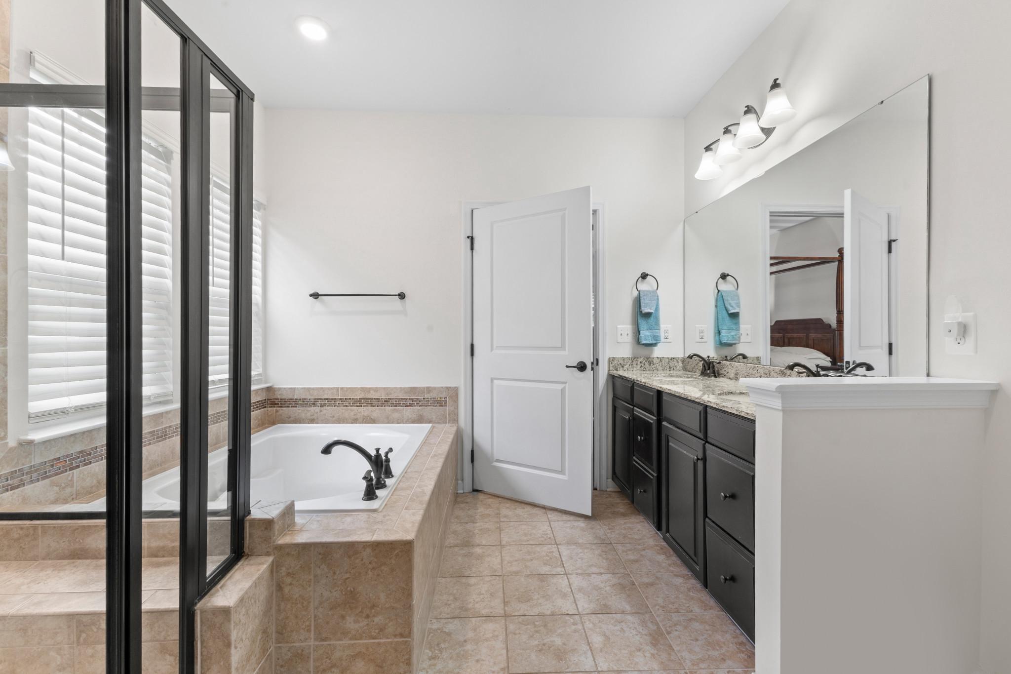 POTOMAC SHORES - Residential