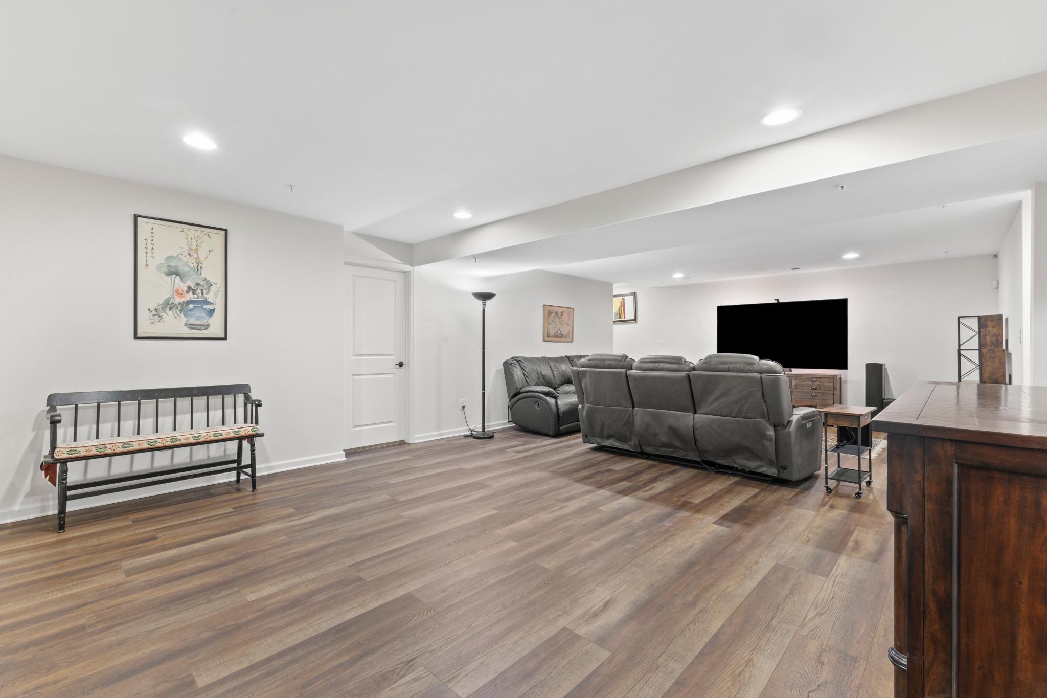 POTOMAC SHORES - Residential