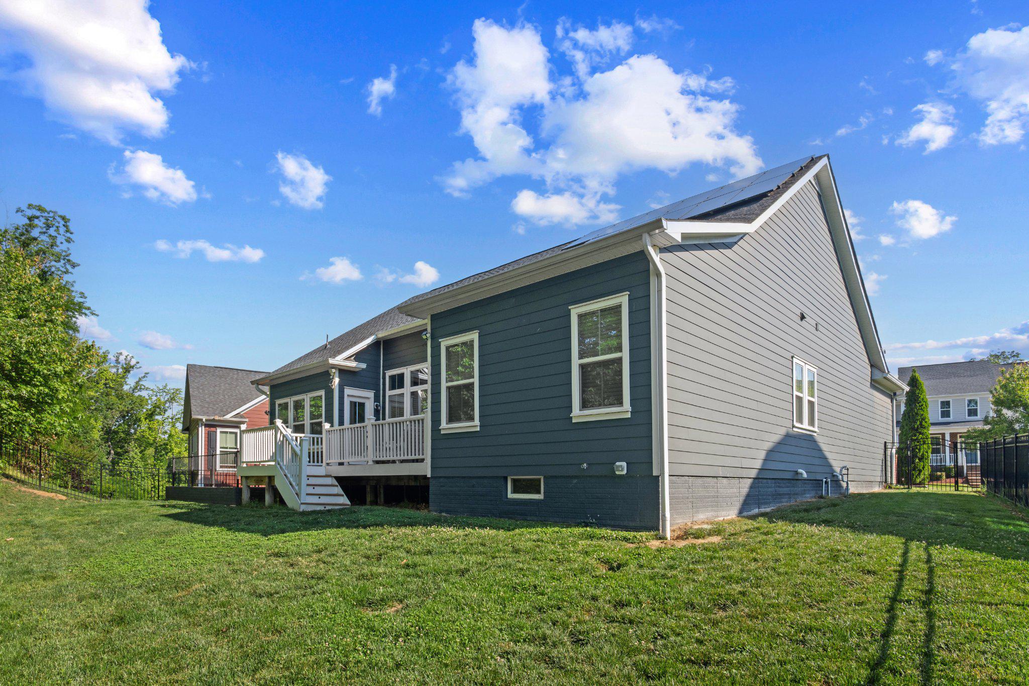POTOMAC SHORES - Residential