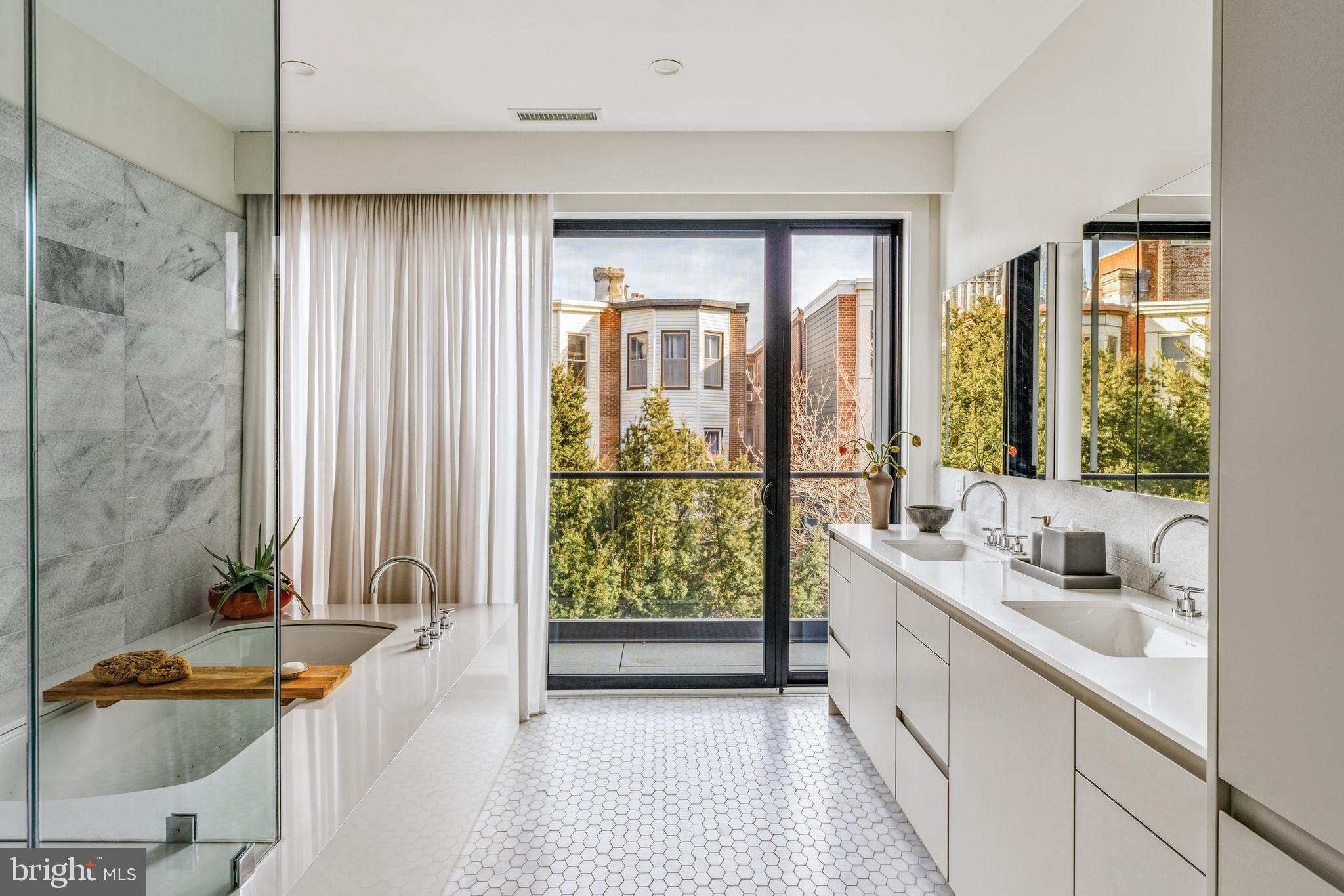 FITLER SQUARE - Residential