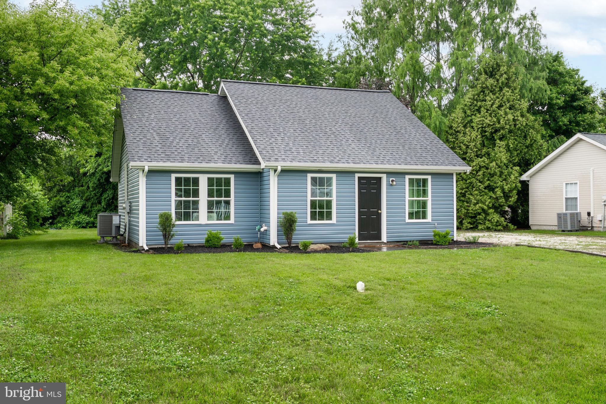 KNIGHTS LANDING - Residential
