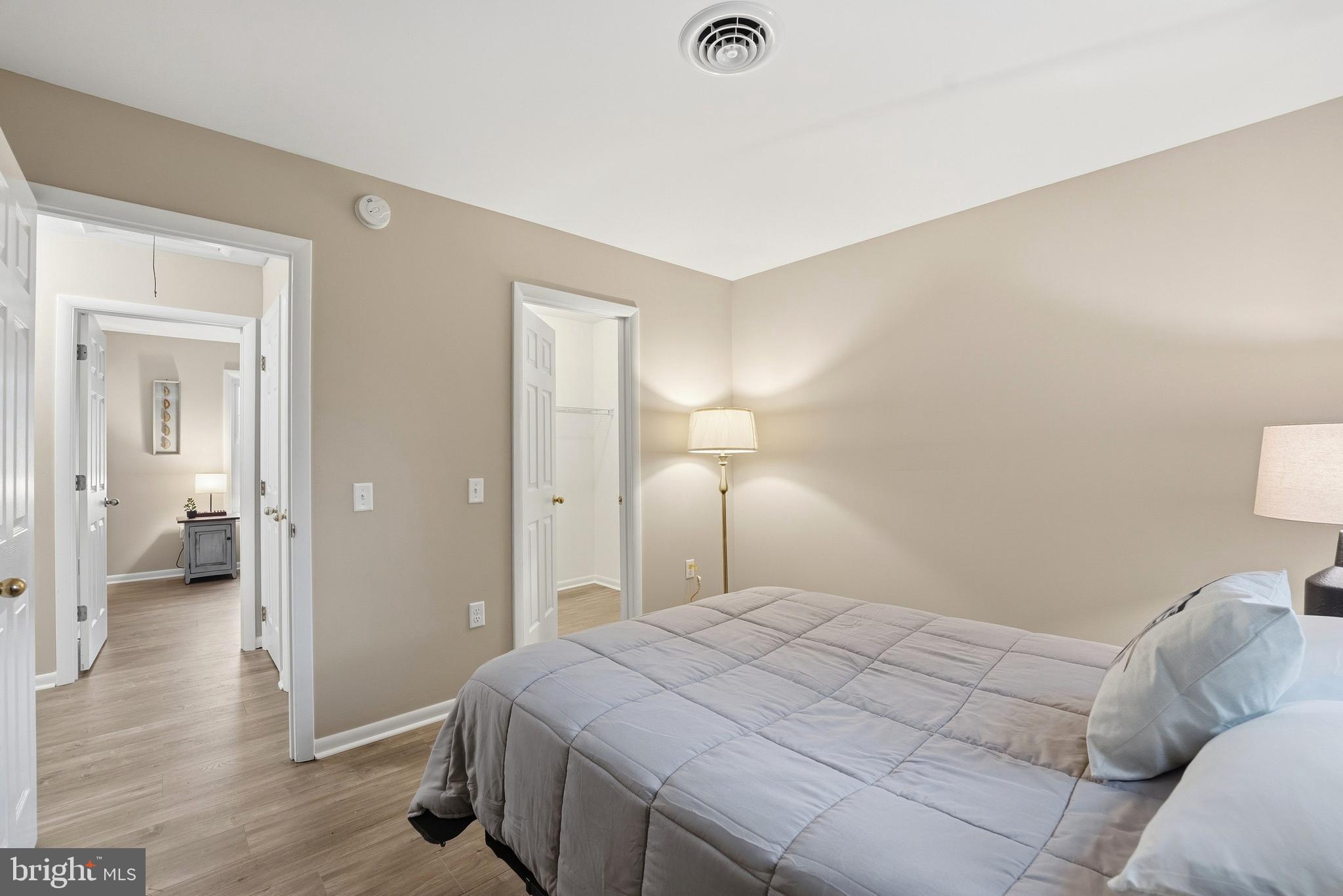 KNIGHTS LANDING - Residential