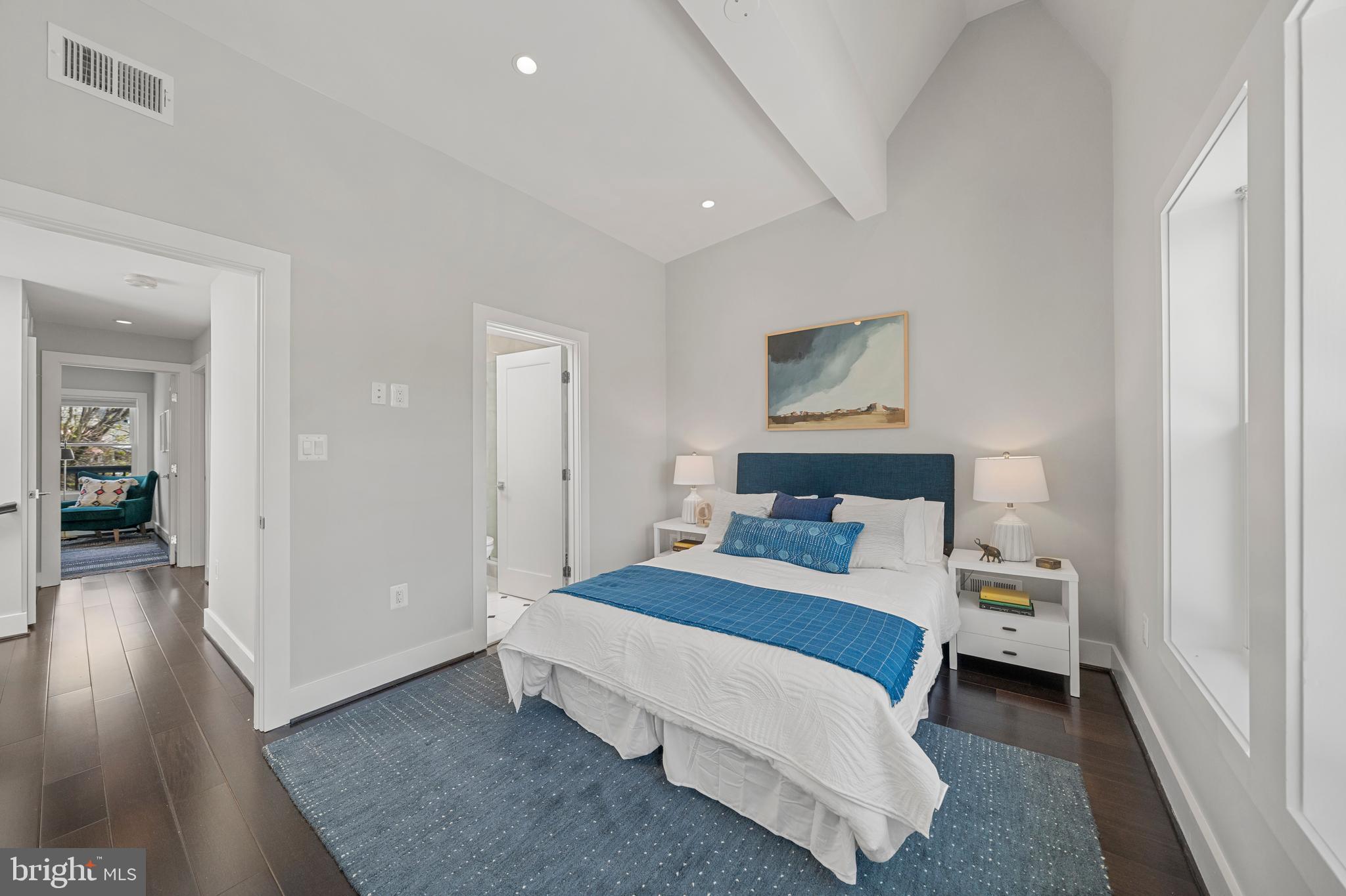 PETWORTH - Residential