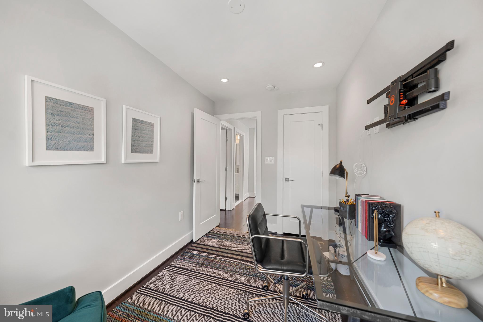 PETWORTH - Residential