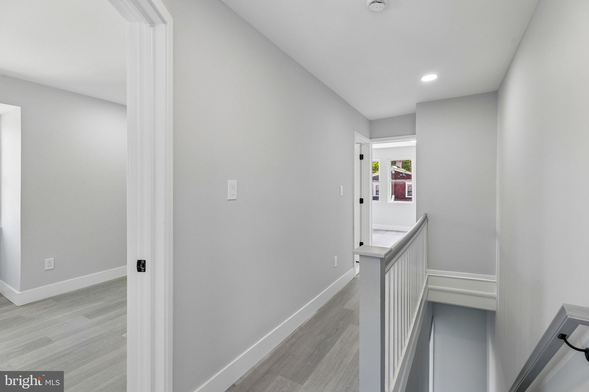 OAK LANE - Residential
