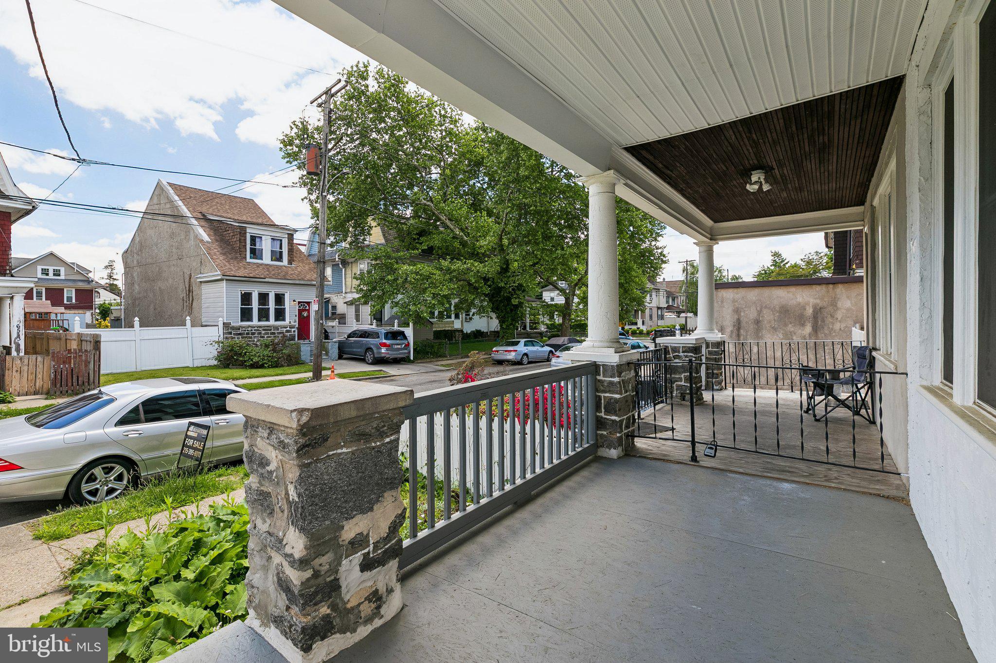 OAK LANE - Residential