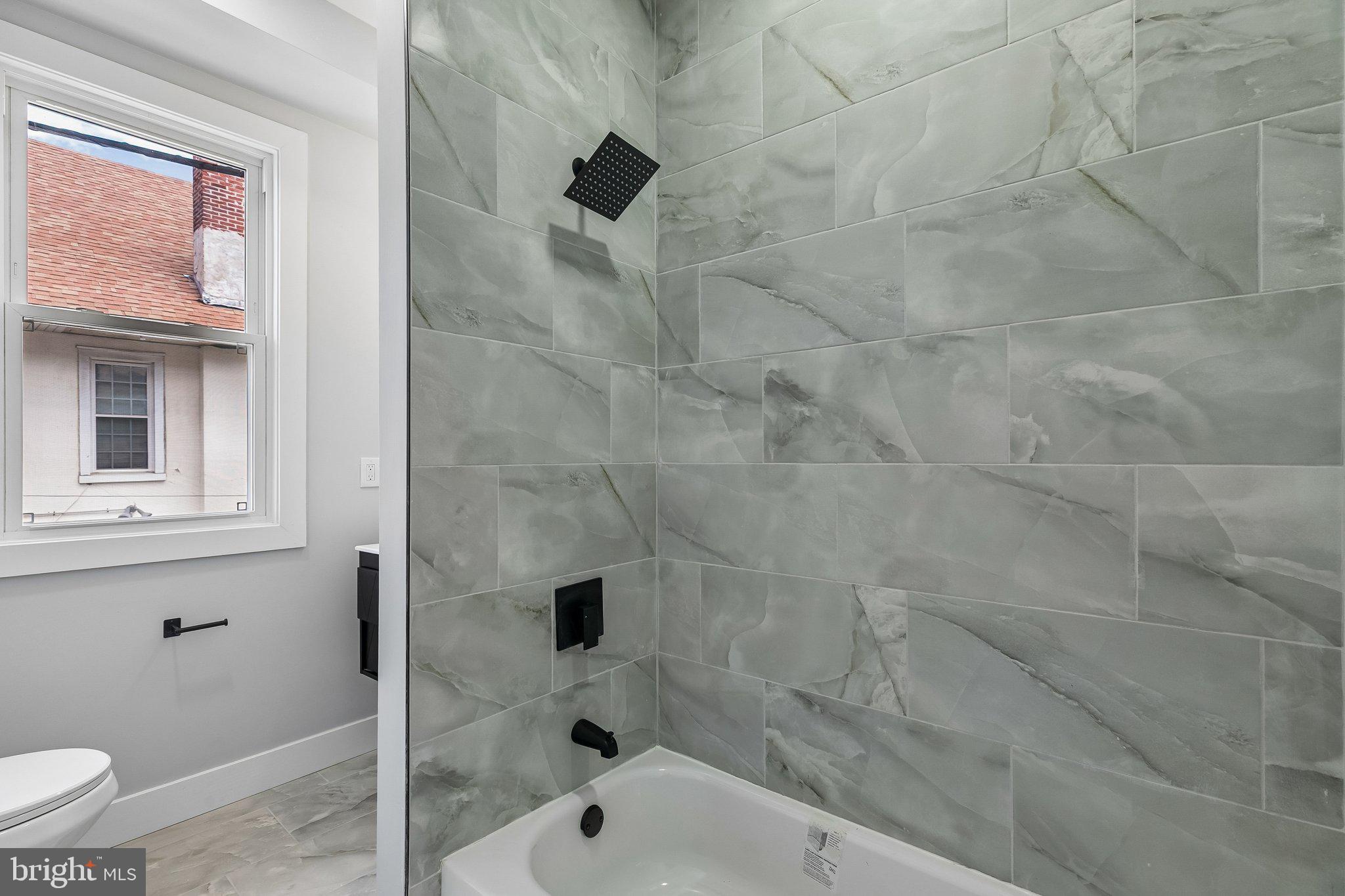 OAK LANE - Residential