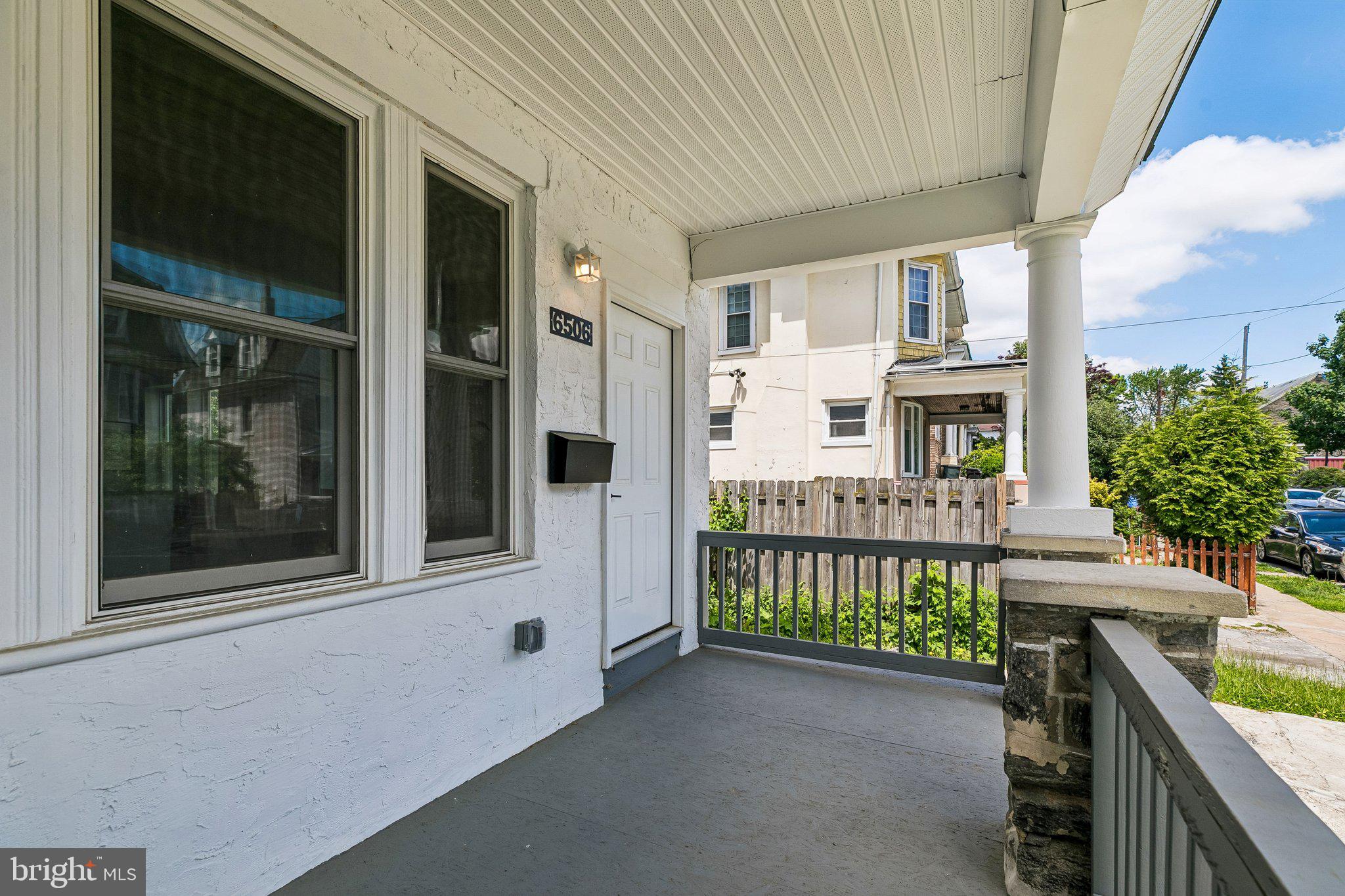 OAK LANE - Residential