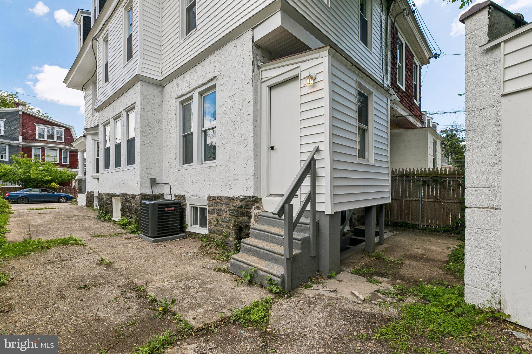 OAK LANE - Residential