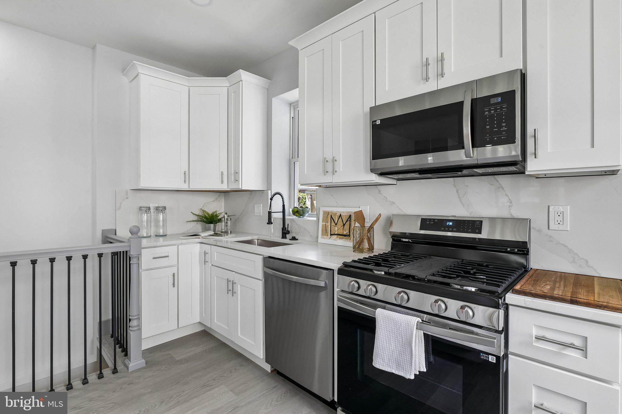 OAK LANE - Residential