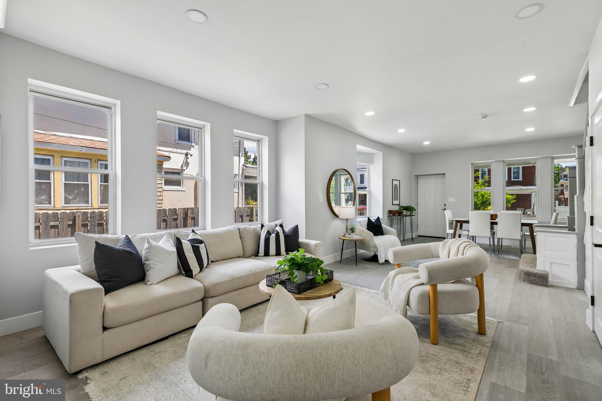 OAK LANE - Residential