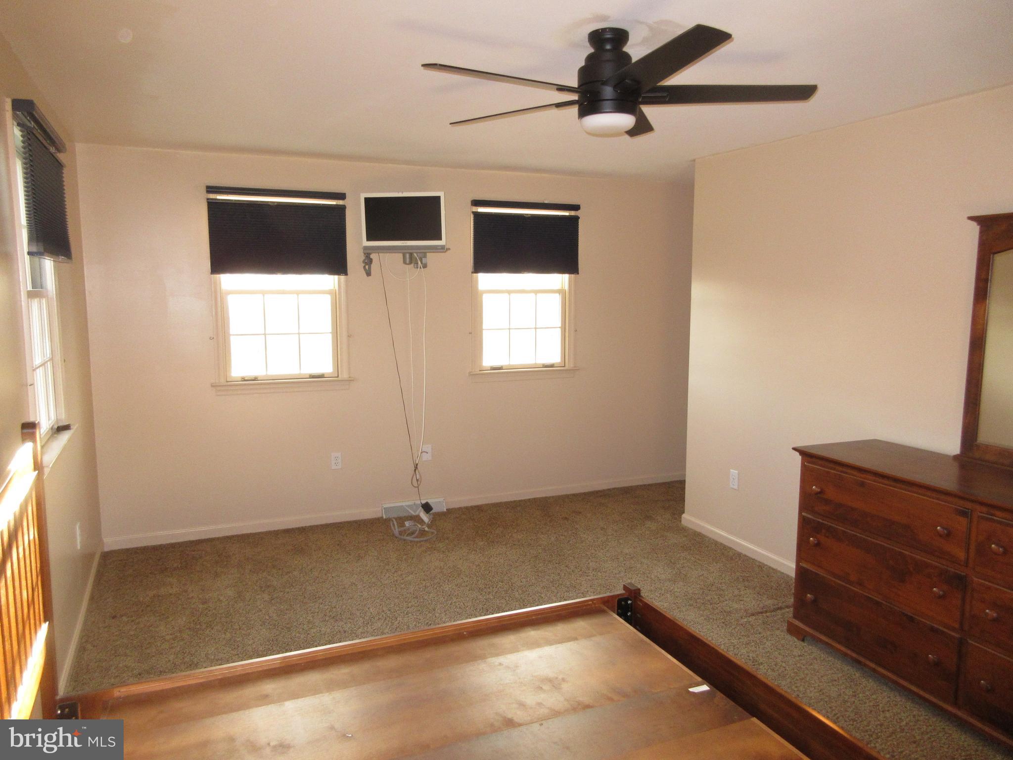 STONEGATE - Residential